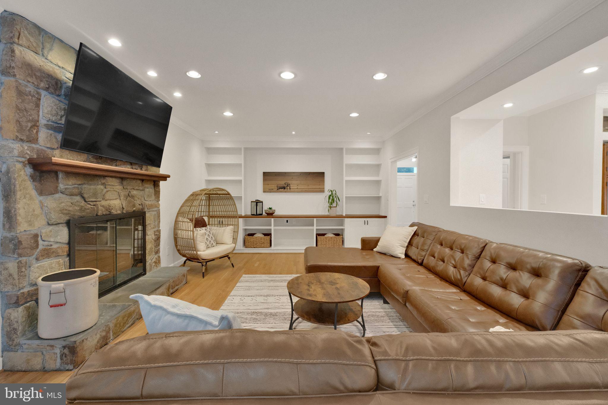 GRANBY WOODS - Residential