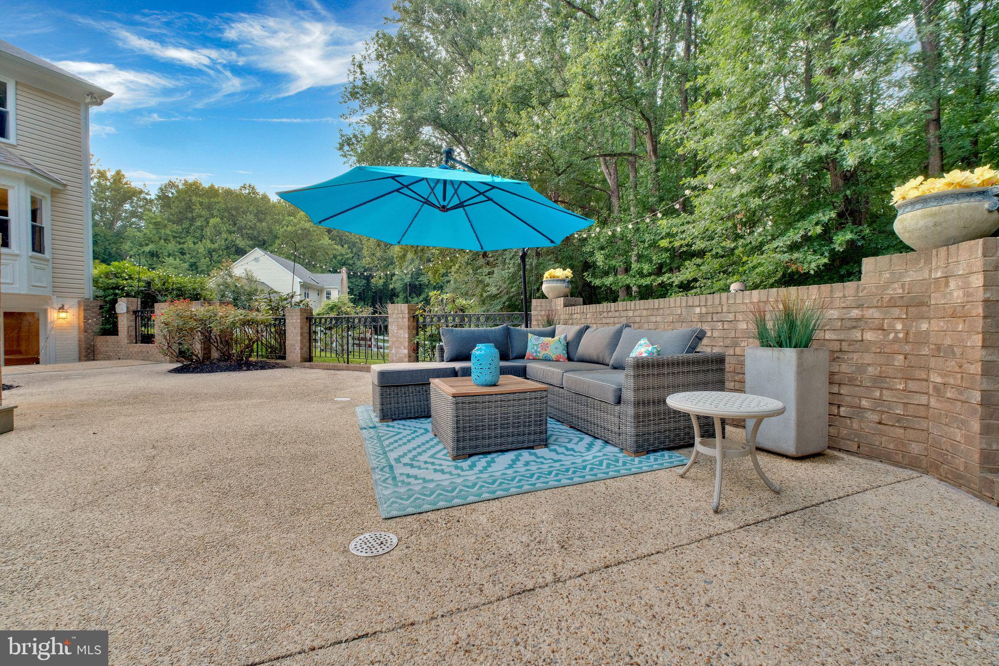 GRANBY WOODS - Residential