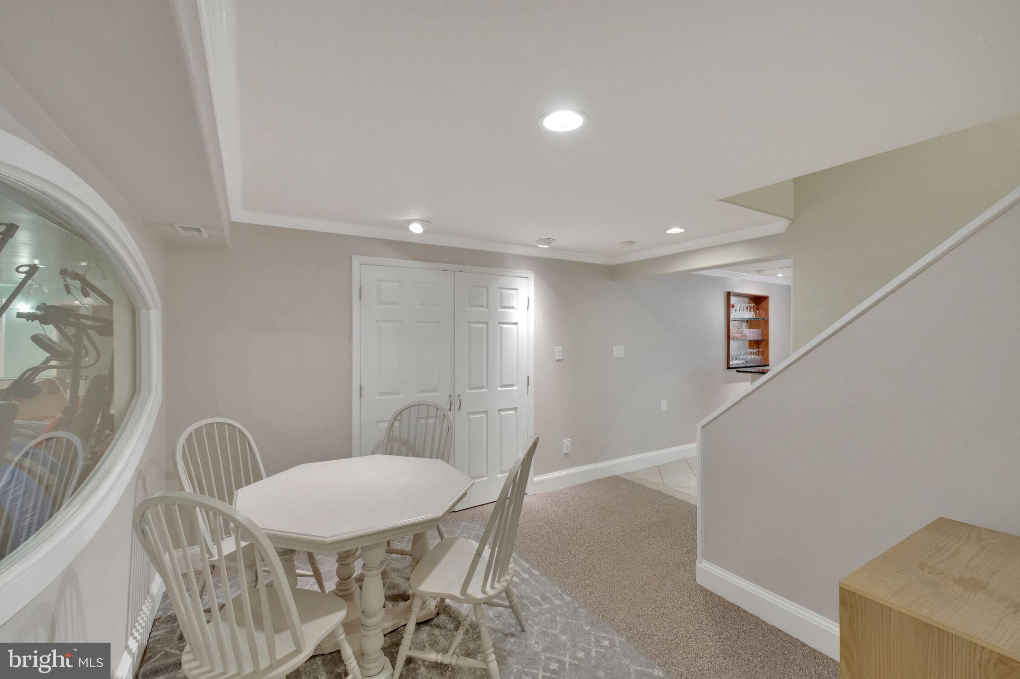 GRANBY WOODS - Residential