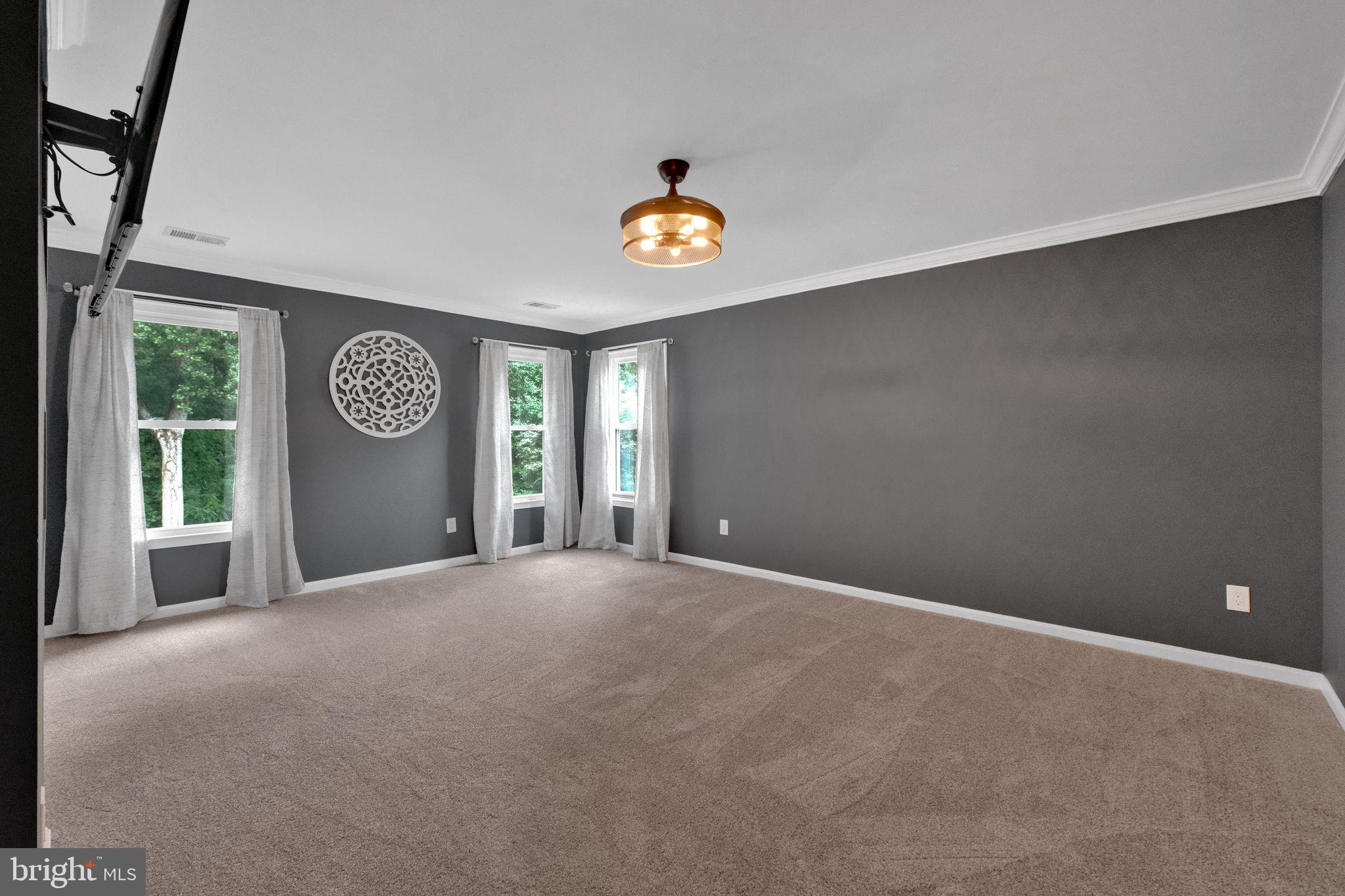 GRANBY WOODS - Residential