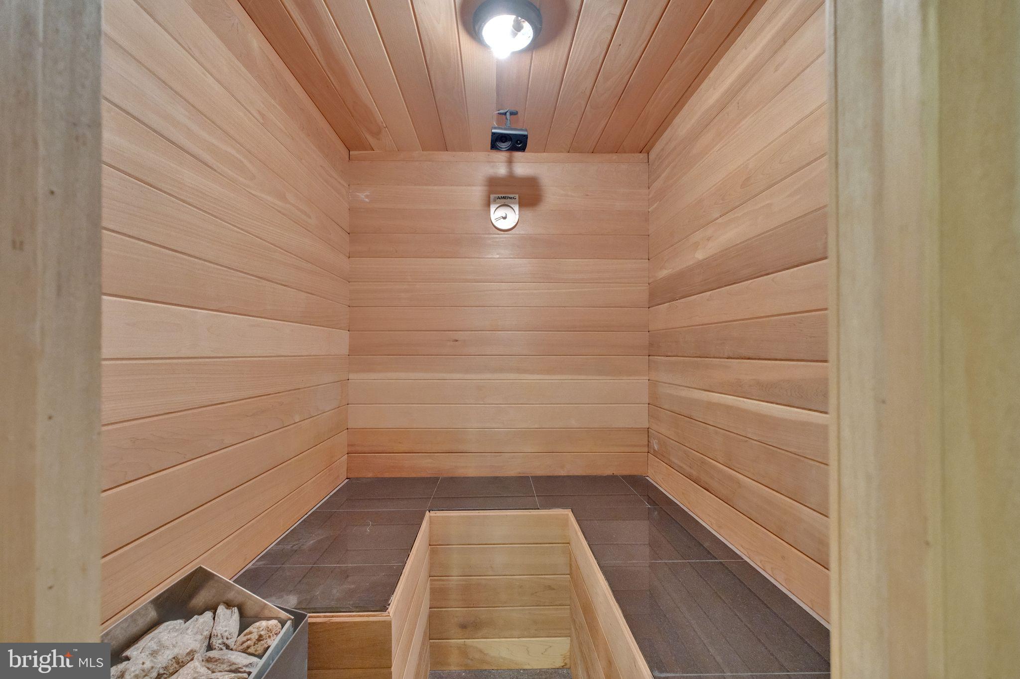 GRANBY WOODS - Residential