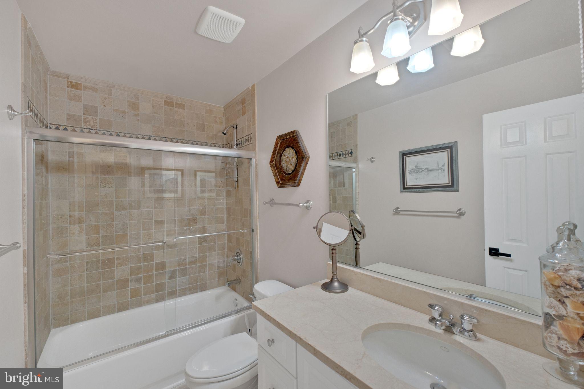 GRANBY WOODS - Residential