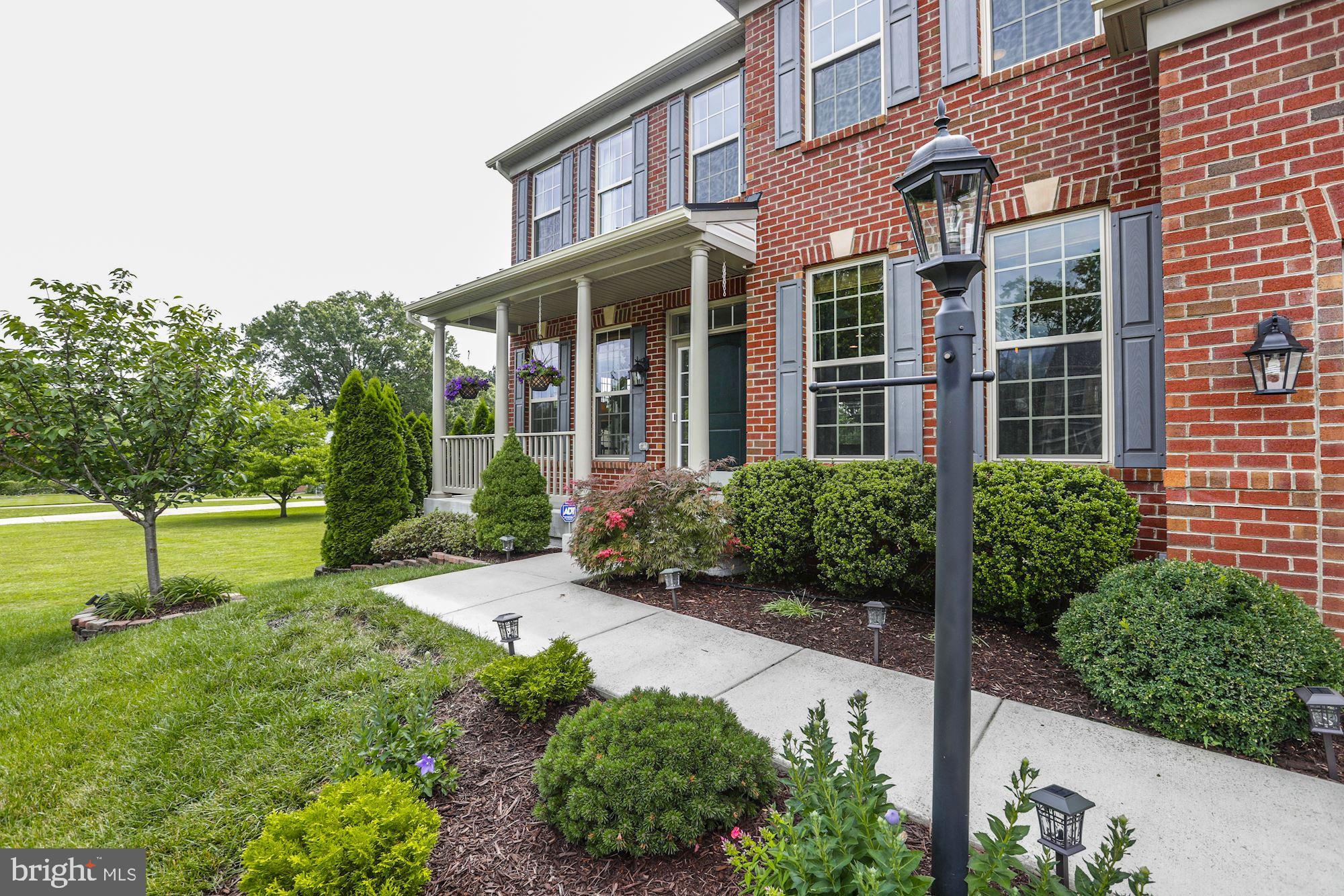 COTTAGE FARMS - Residential