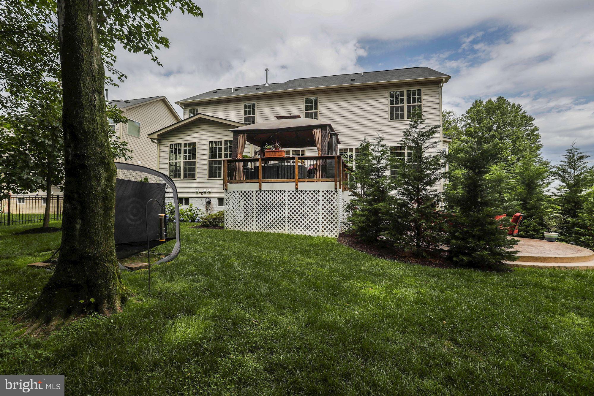 COTTAGE FARMS - Residential