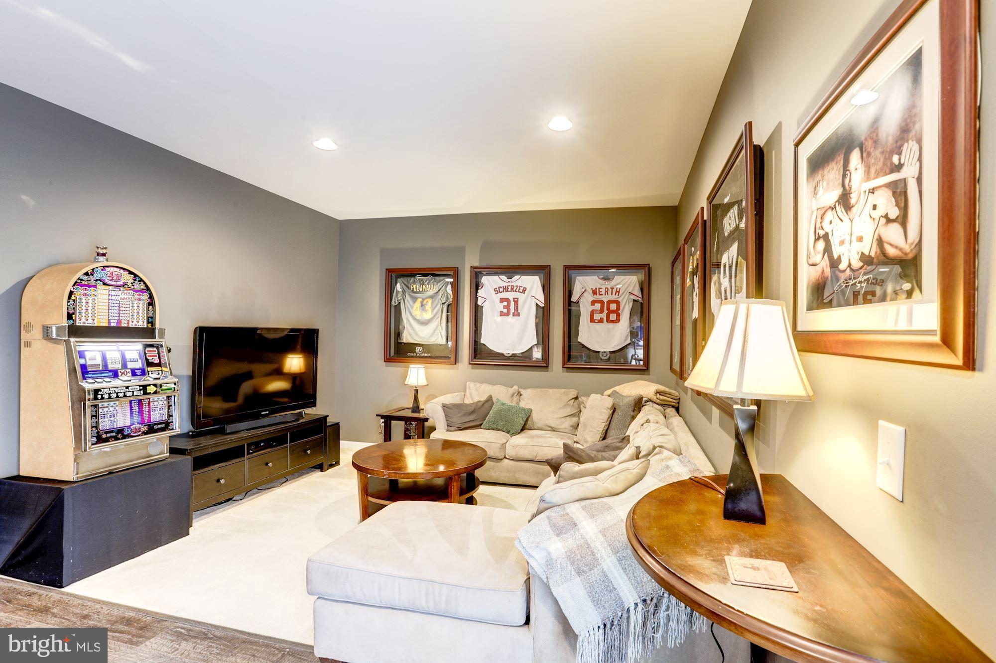 COTTAGE FARMS - Residential