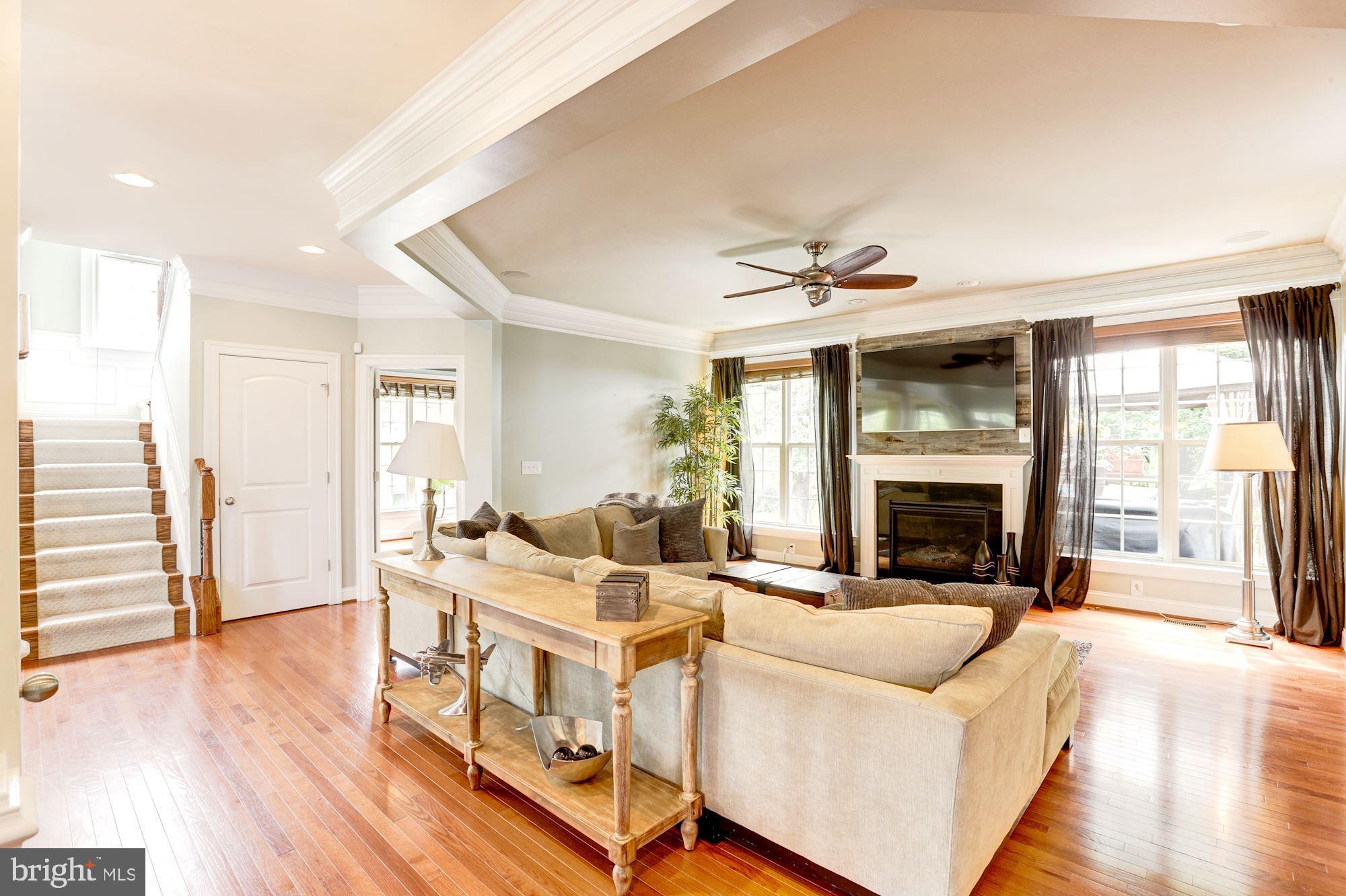 COTTAGE FARMS - Residential