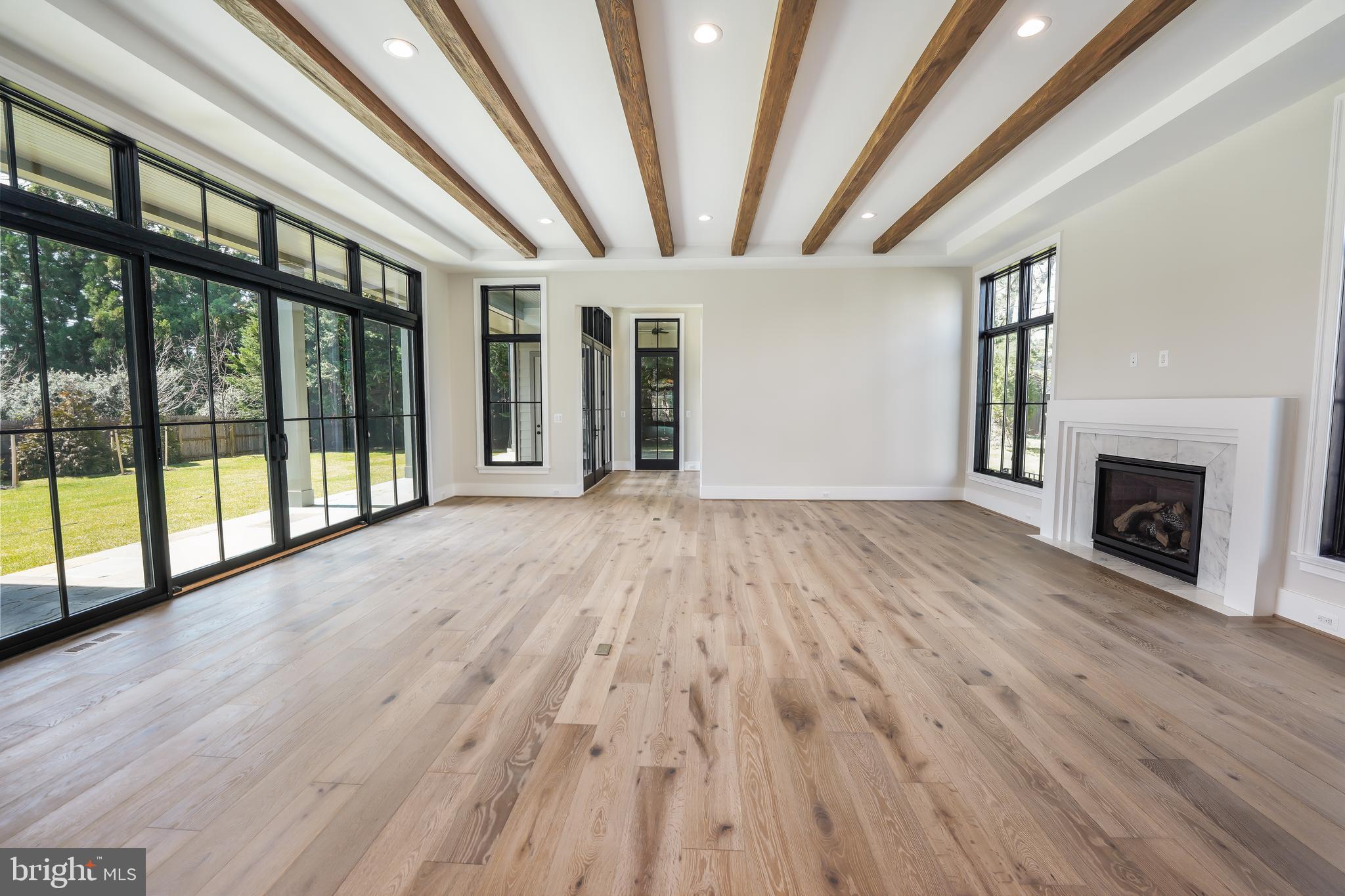 WOODHAVEN - Residential