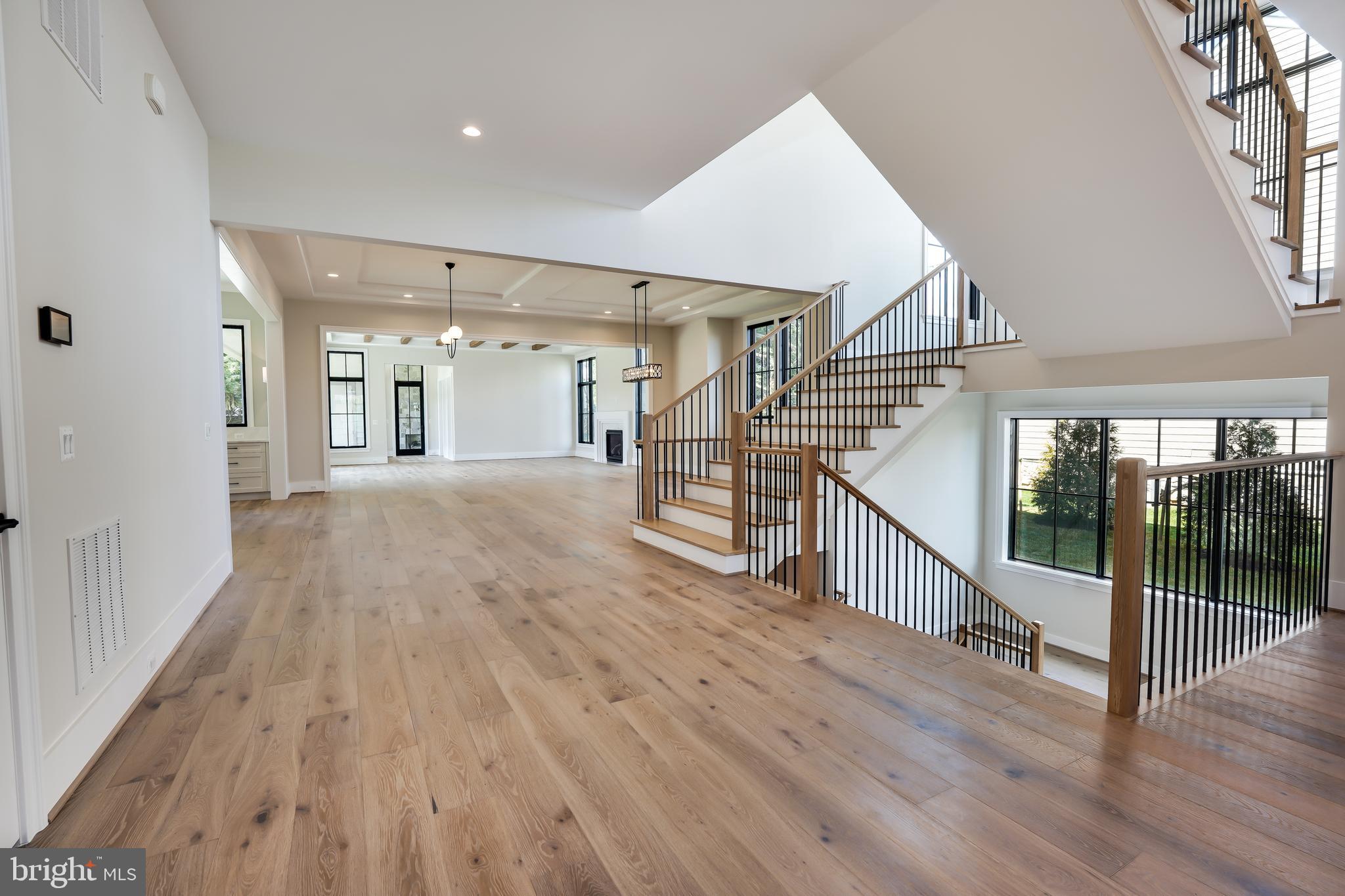 WOODHAVEN - Residential