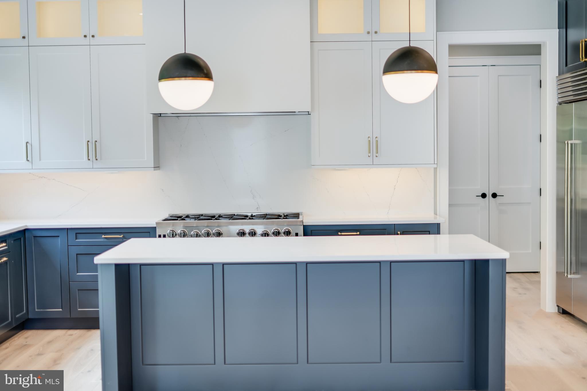 WOODHAVEN - Residential