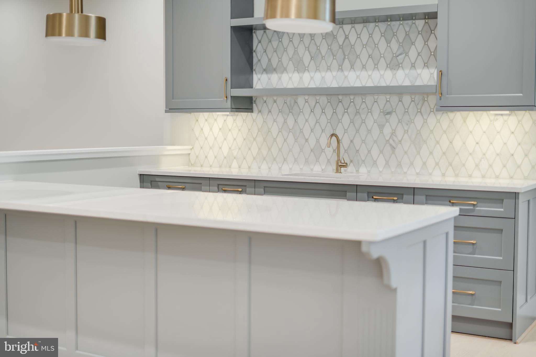 WOODHAVEN - Residential