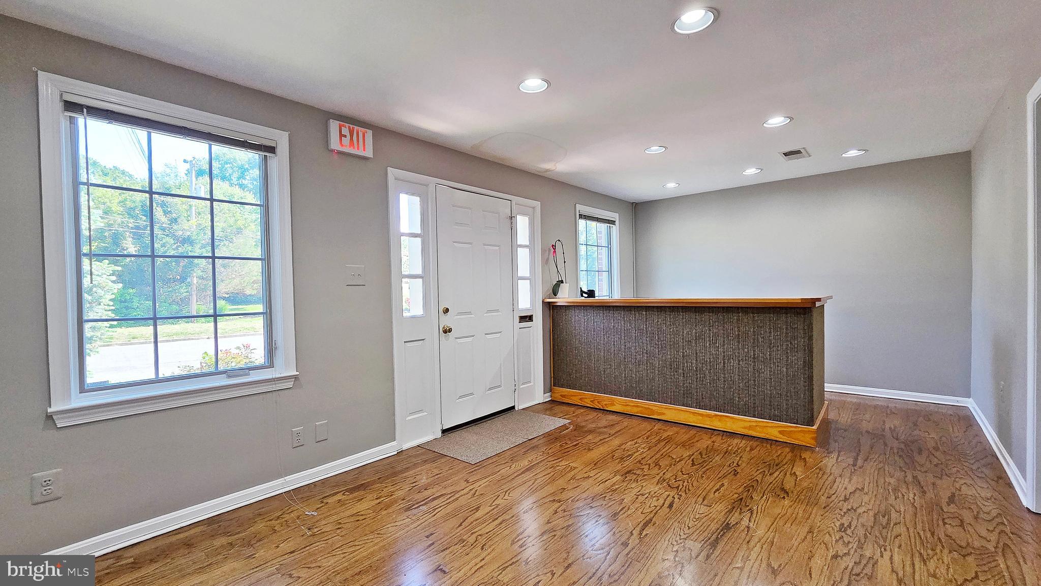 1300 LAFAYETTE DRIVE 100