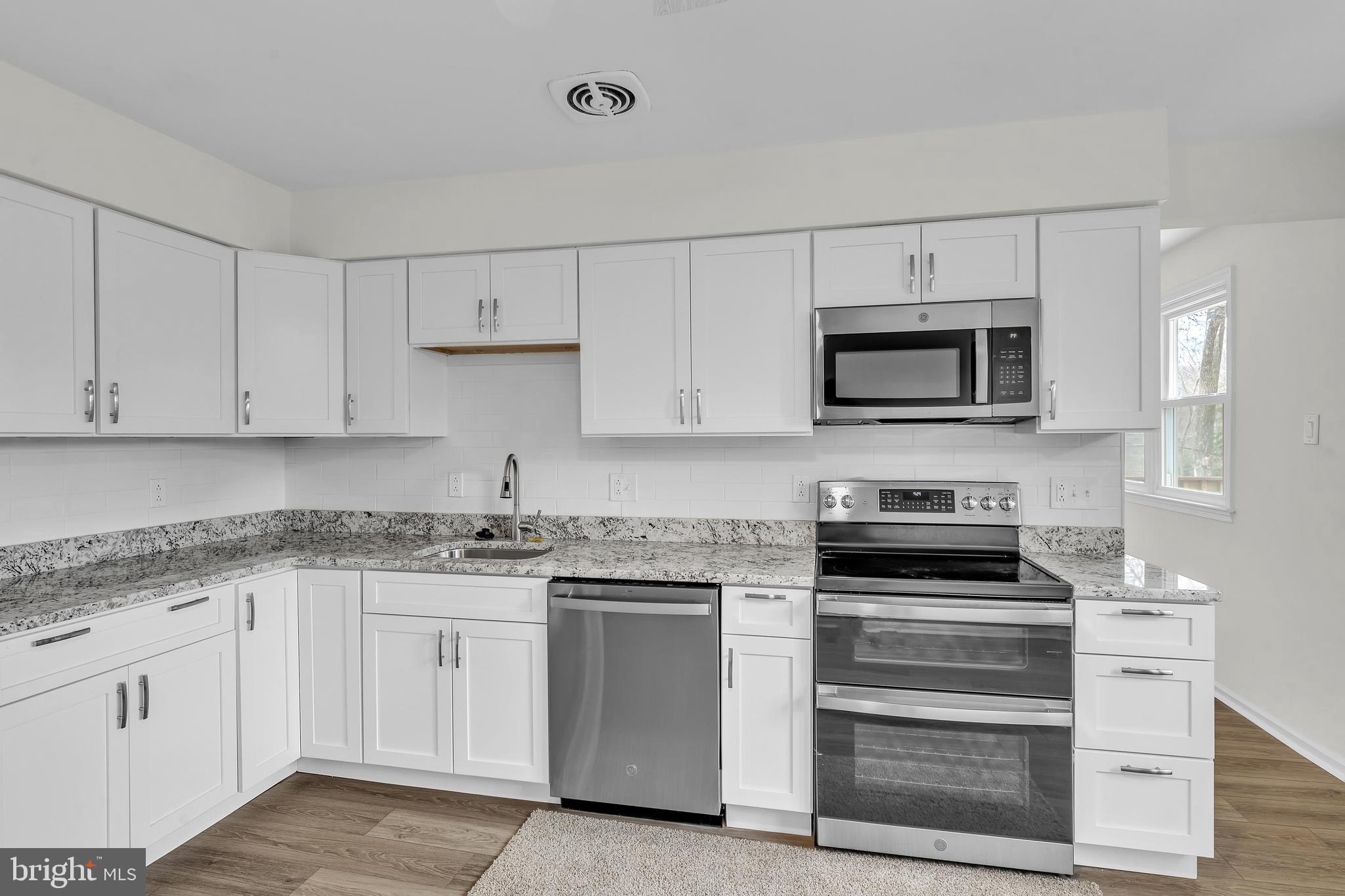 DAWNWOOD VILLAGE - Residential