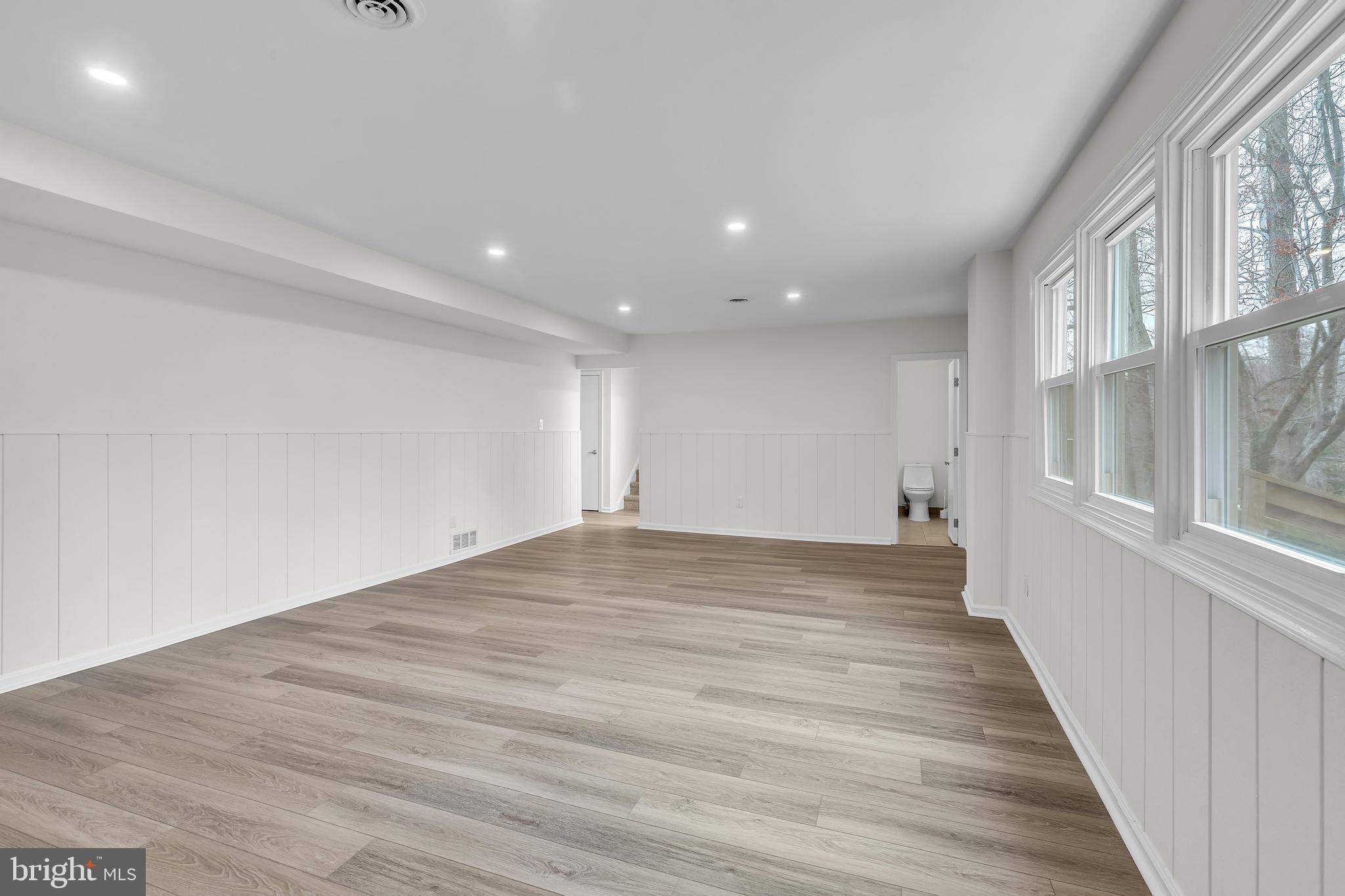 DAWNWOOD VILLAGE - Residential