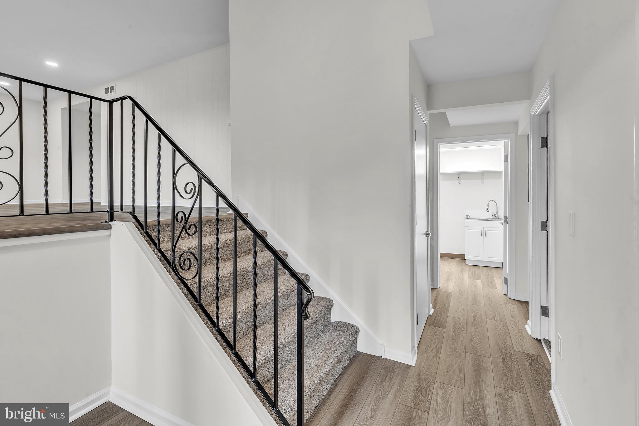 DAWNWOOD VILLAGE - Residential