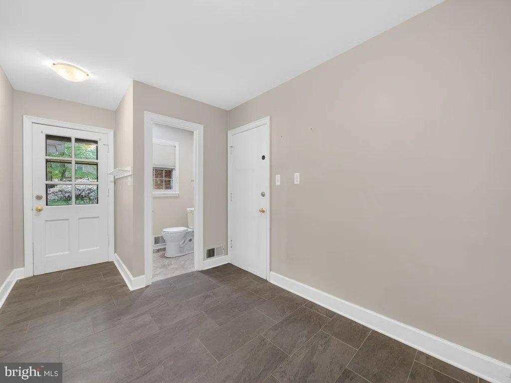 Additional image 95 of 6108 Wyoma Court, Springfield, VA 22152