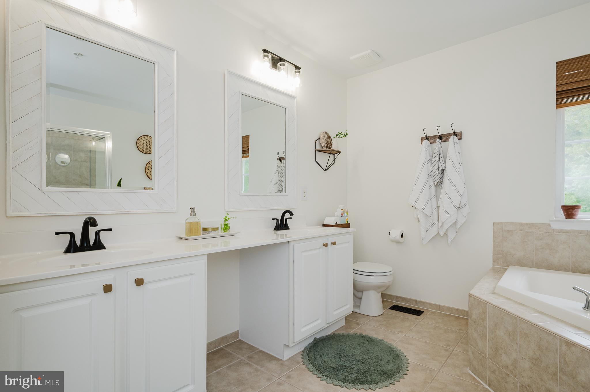 MONMOUTH MEADOWS - Residential