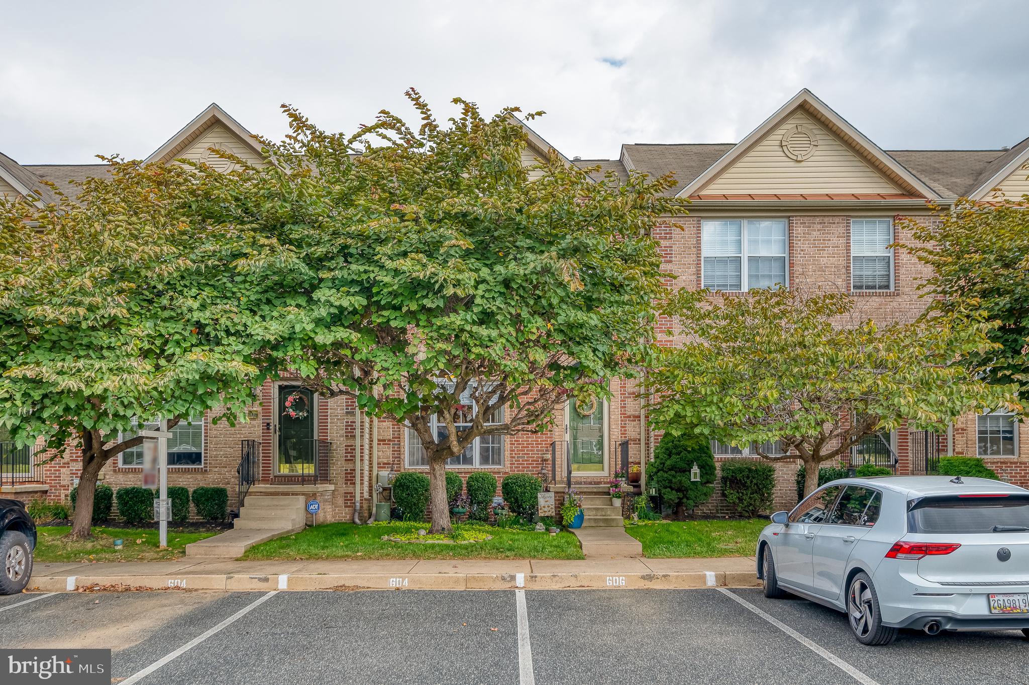 MONMOUTH MEADOWS - Residential