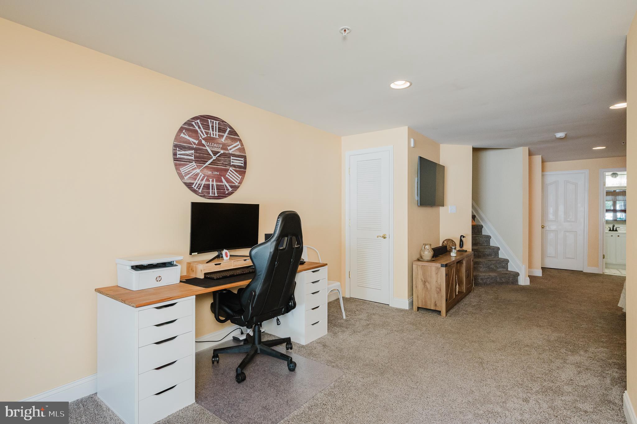 MONMOUTH MEADOWS - Residential