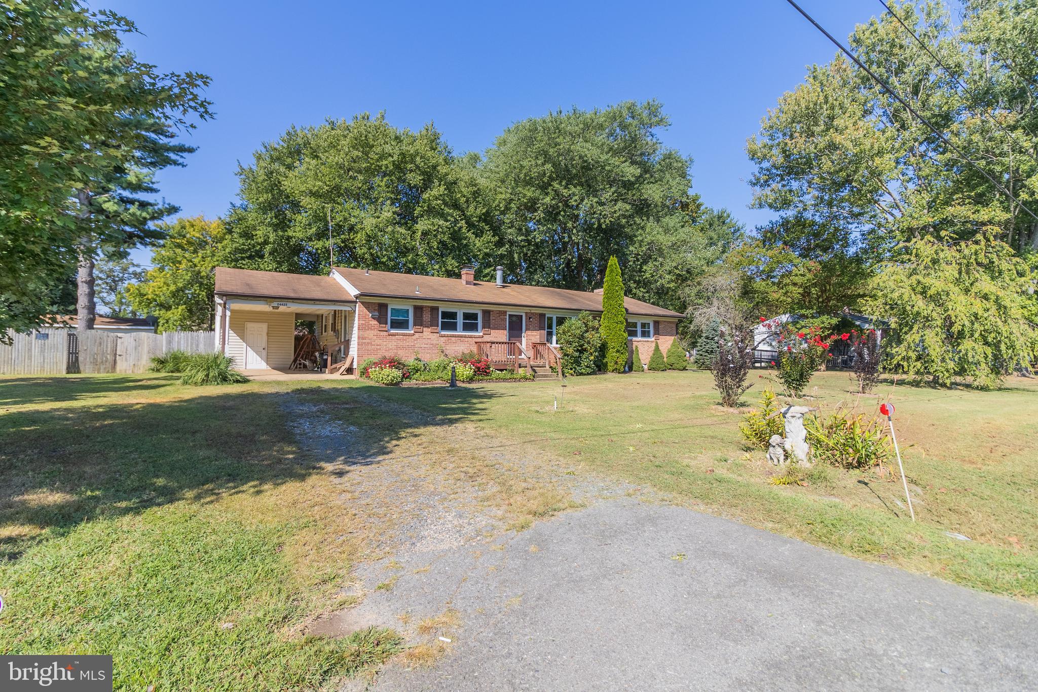 HOLLYWOOD HEIGHTS - Residential