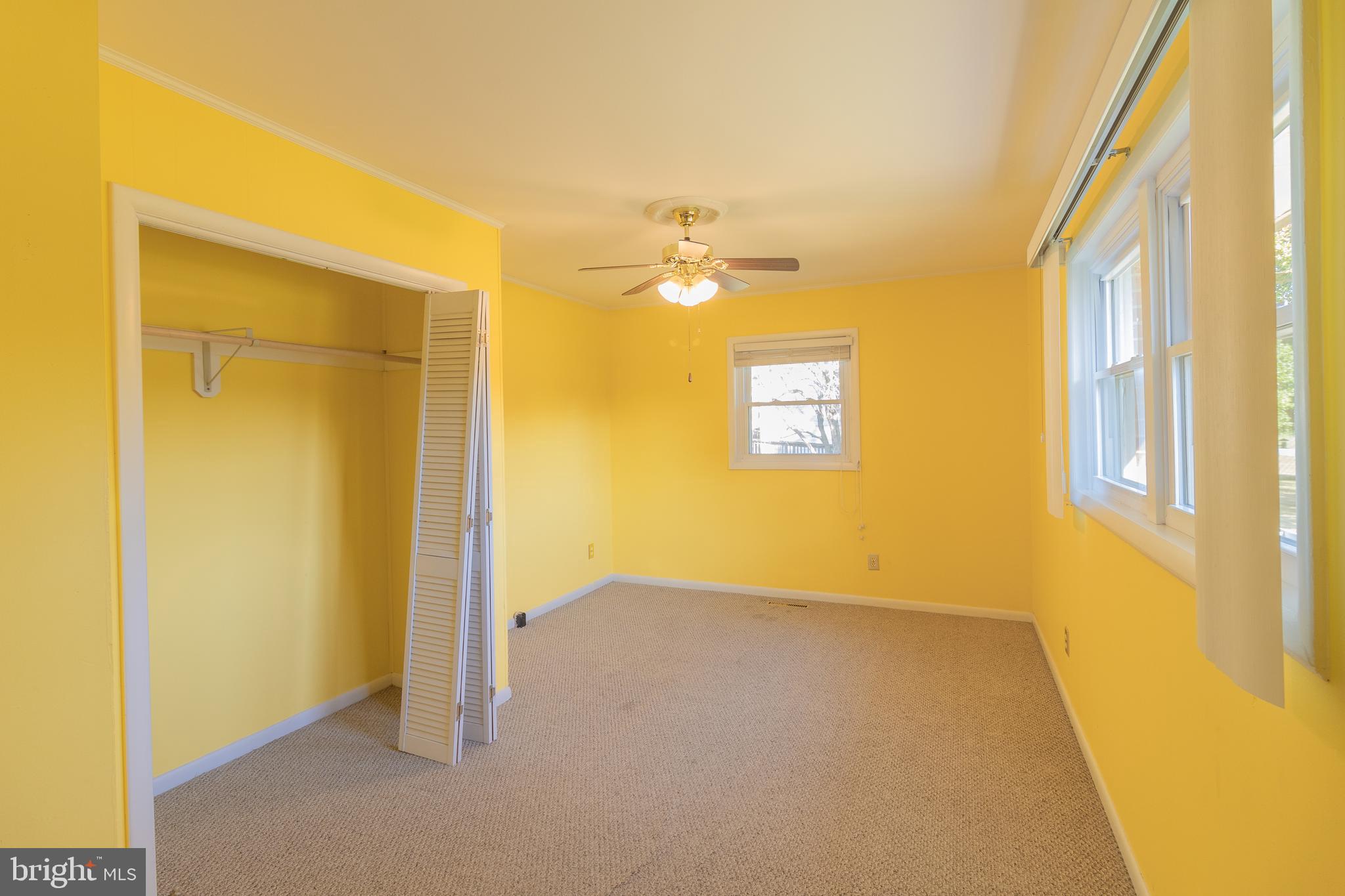 HOLLYWOOD HEIGHTS - Residential