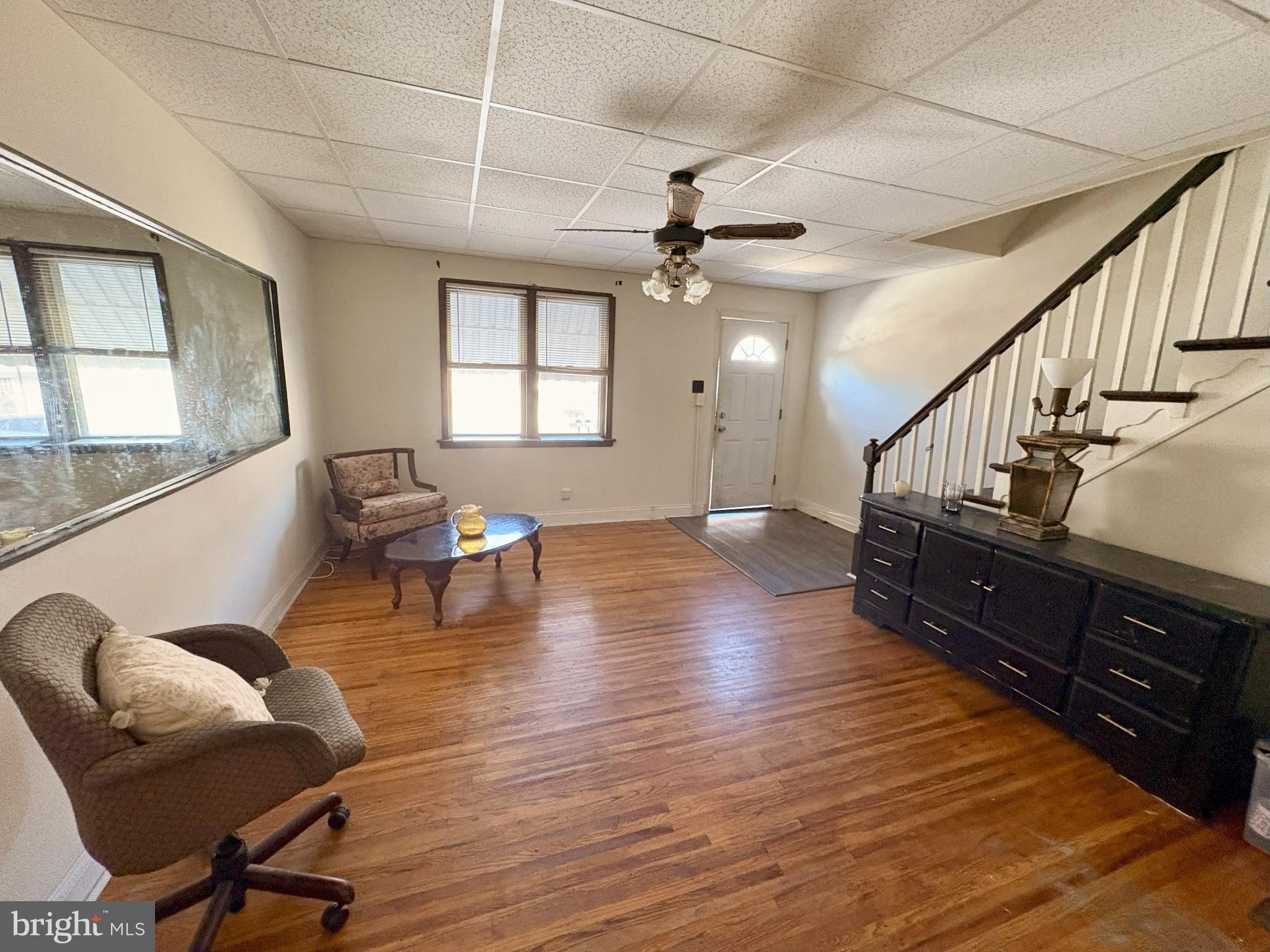 1072 S MERRIMAC ROAD