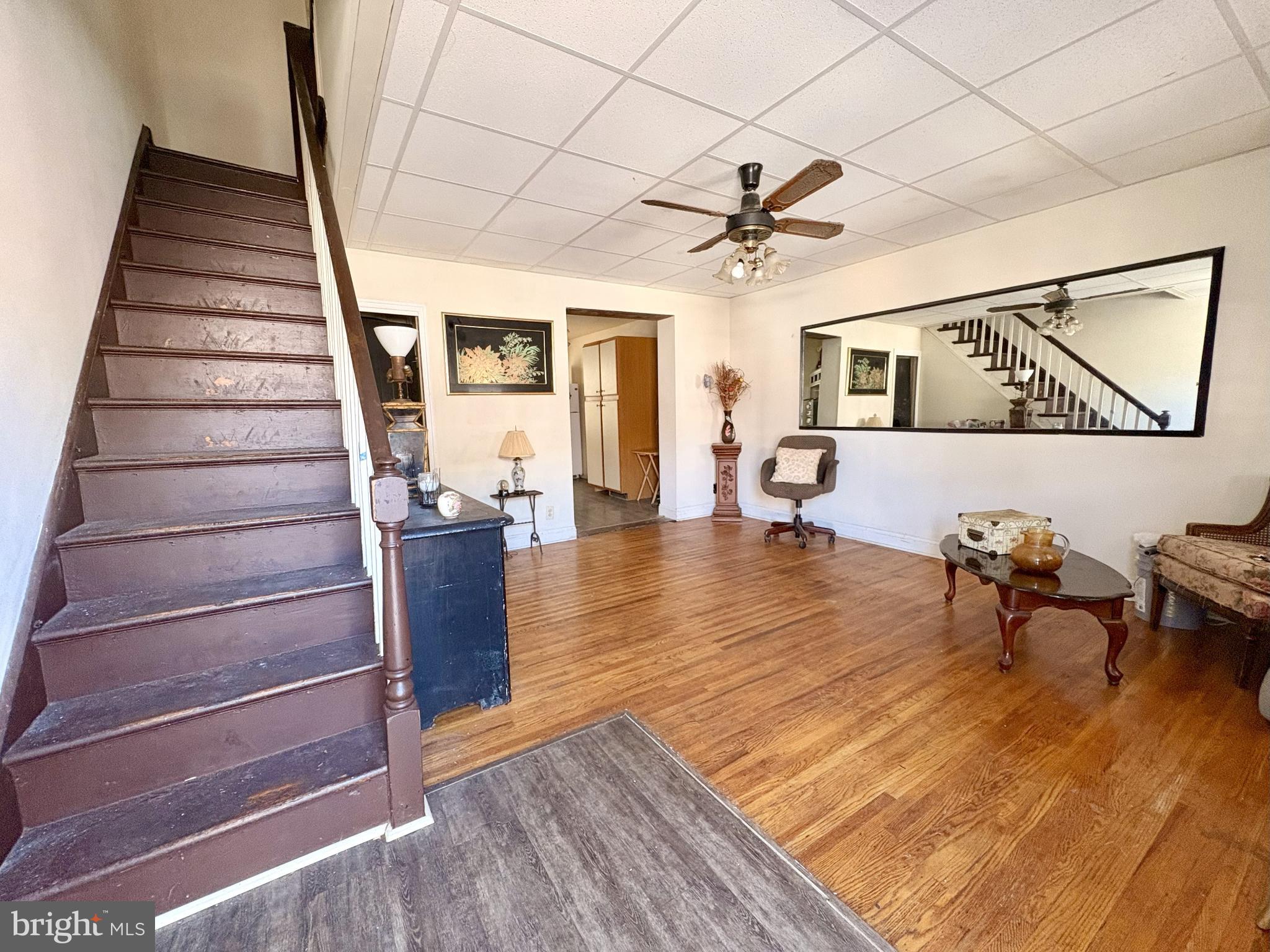 1072 S MERRIMAC ROAD