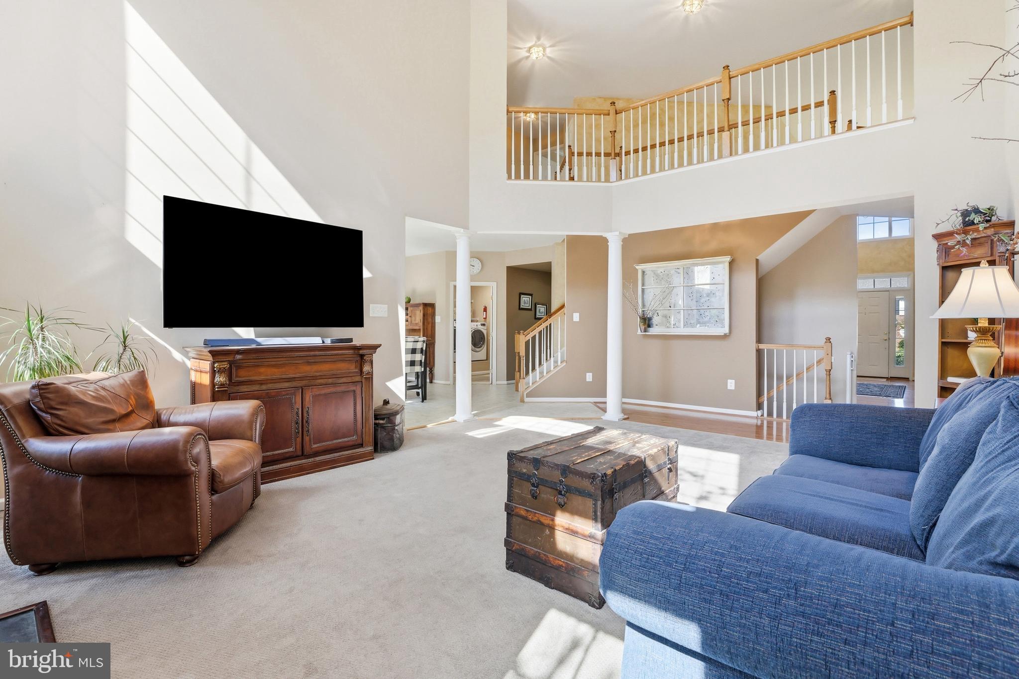 KINGS VALLEY MANOR - Residential