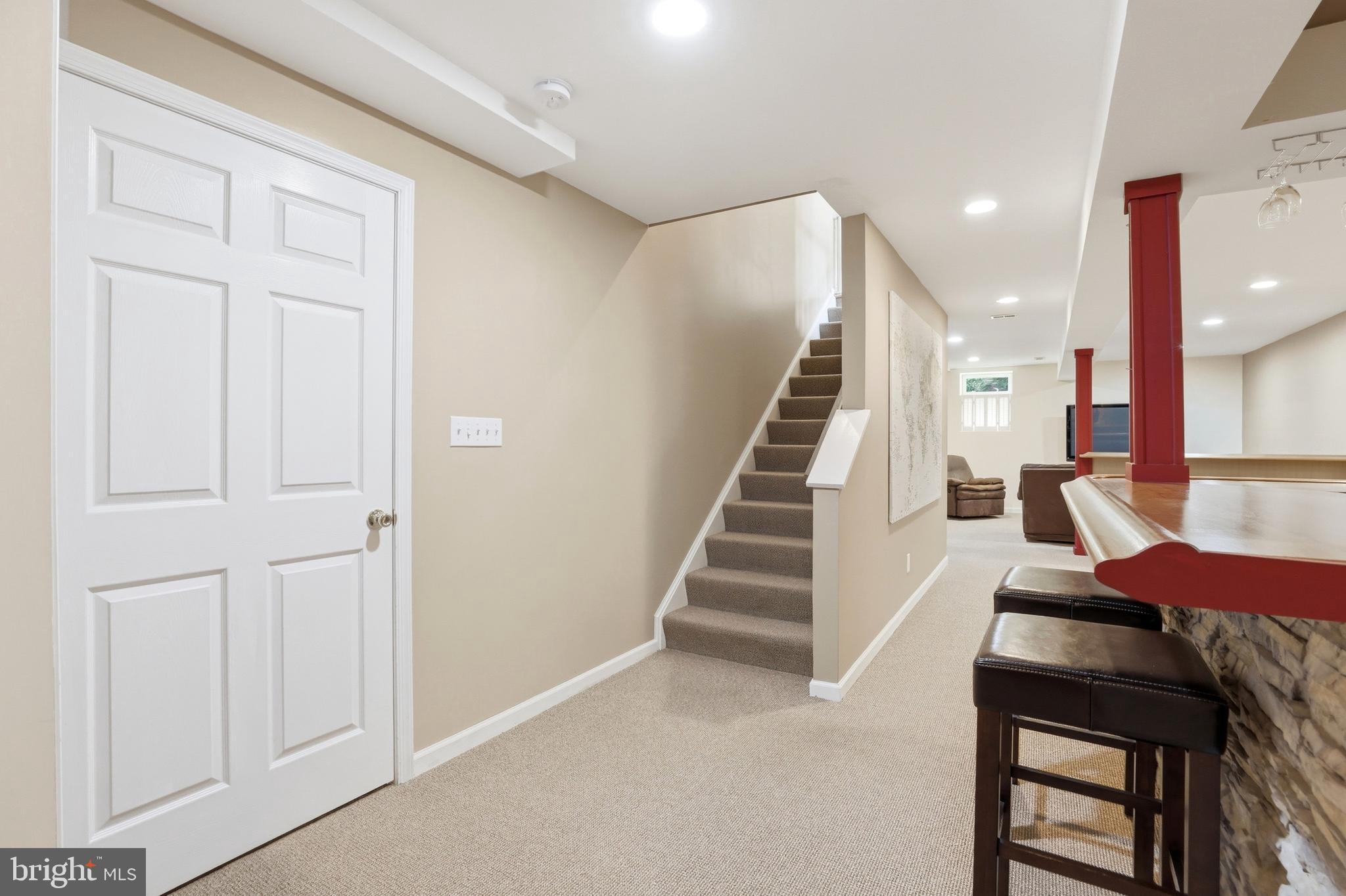 KINGS VALLEY MANOR - Residential