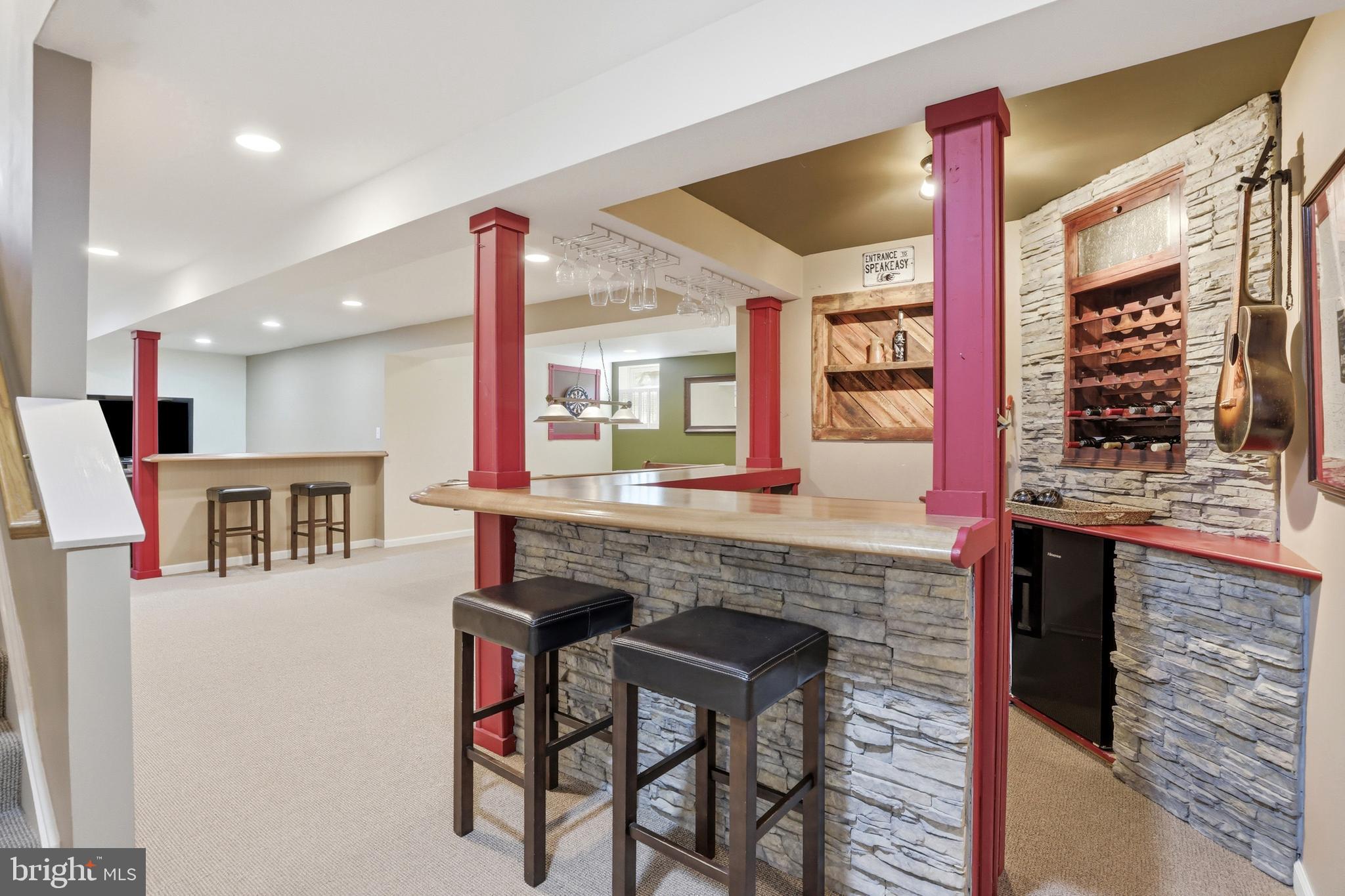 KINGS VALLEY MANOR - Residential
