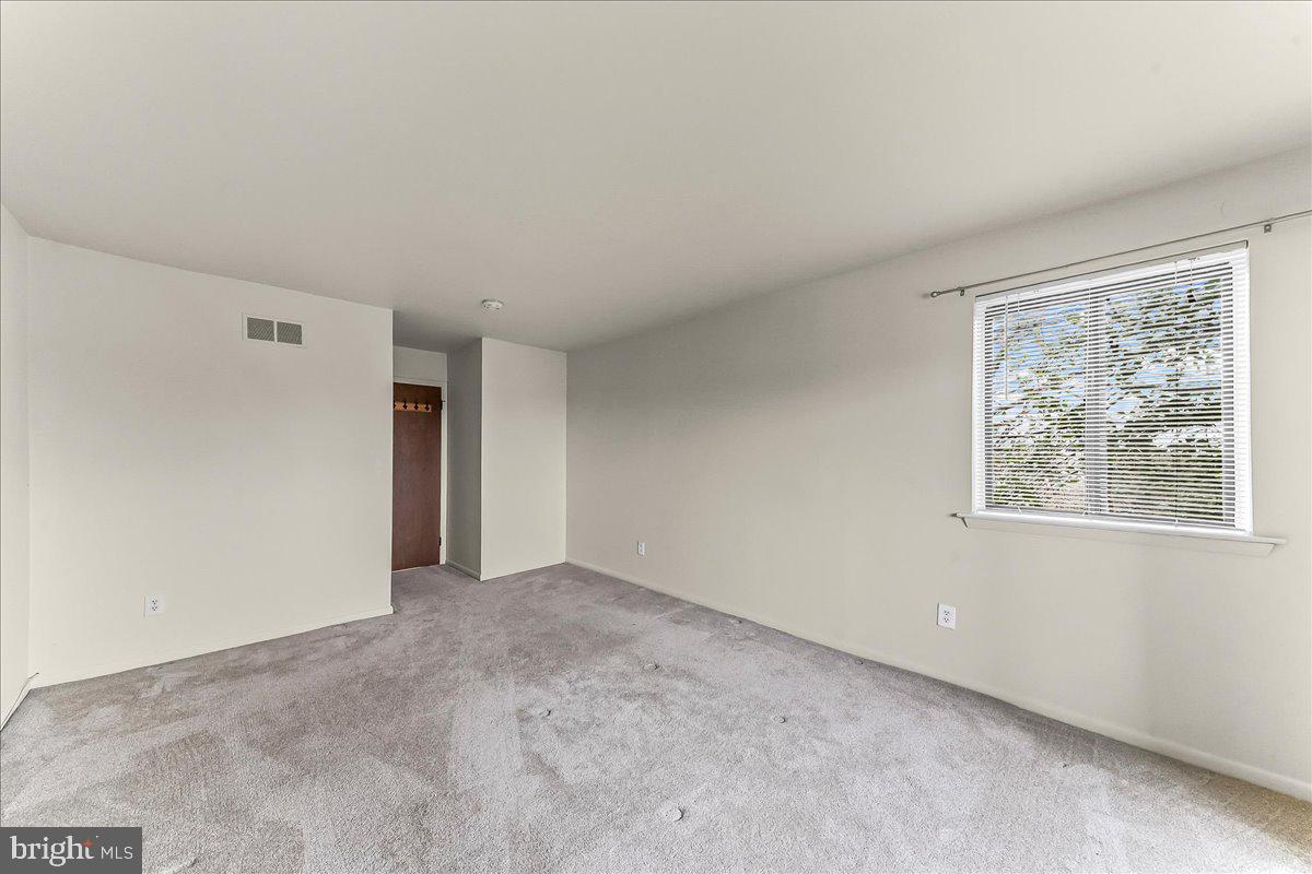 SUMMIT HOUSE - Residential