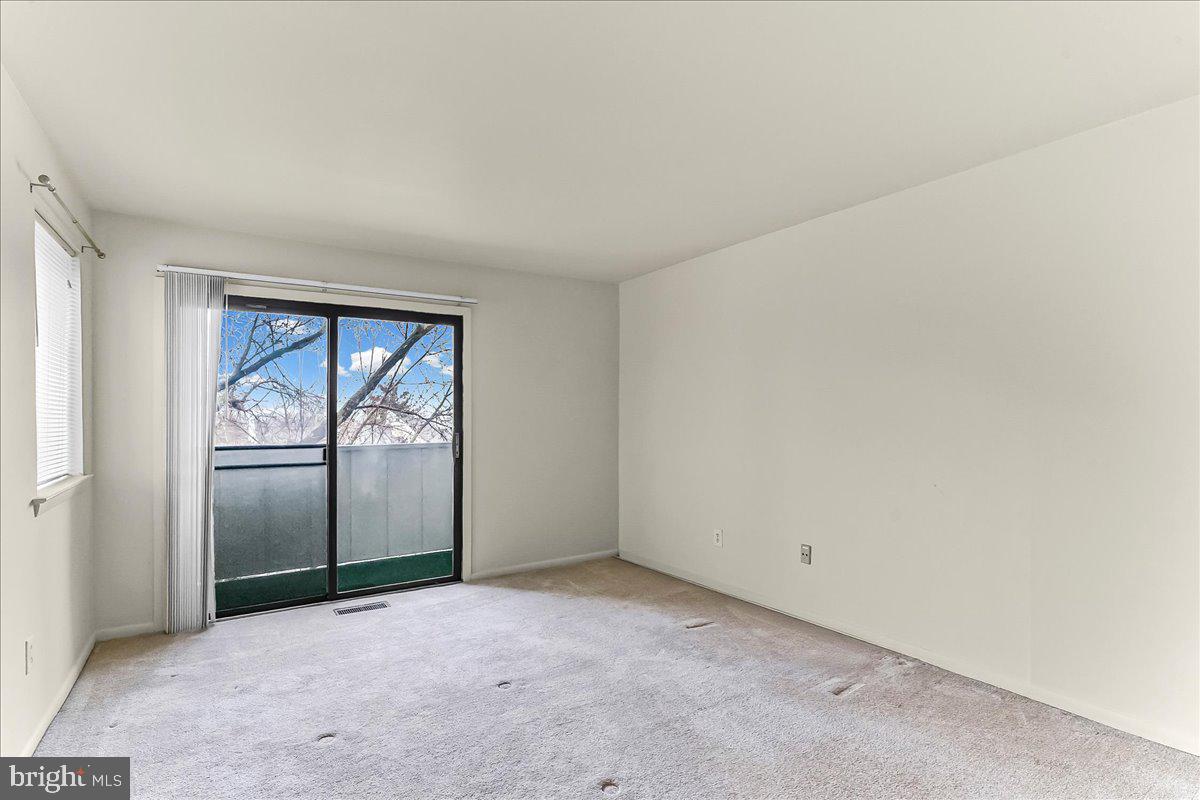 SUMMIT HOUSE - Residential