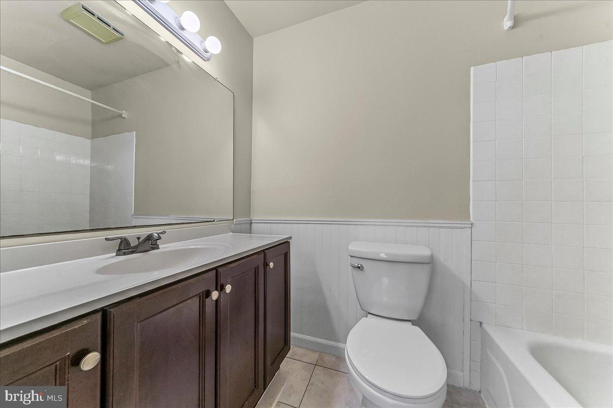 SUMMIT HOUSE - Residential