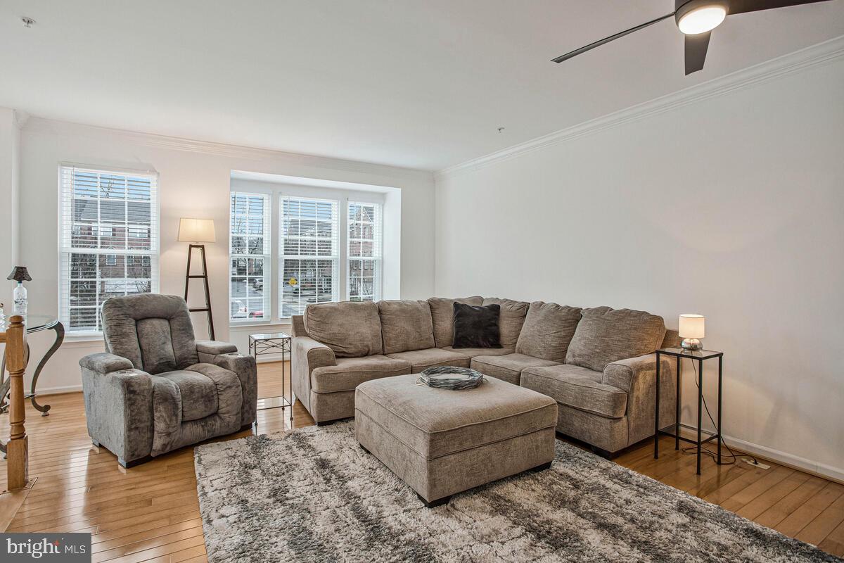 THE LANDINGS AT RIVER OAKS - Residential