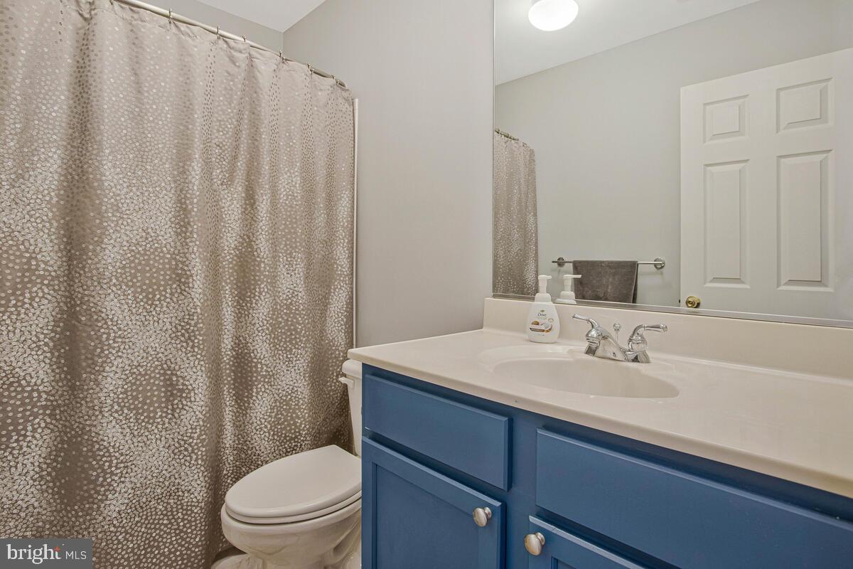 THE LANDINGS AT RIVER OAKS - Residential