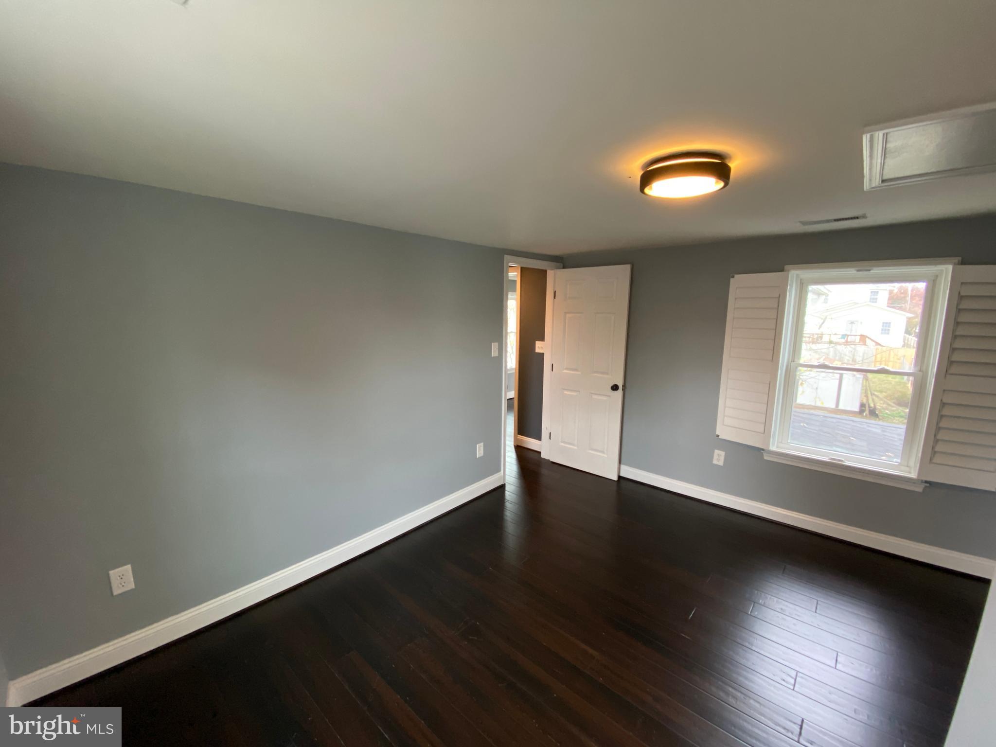 DOWNTOWN FREDERICKSBURG - Residential Lease