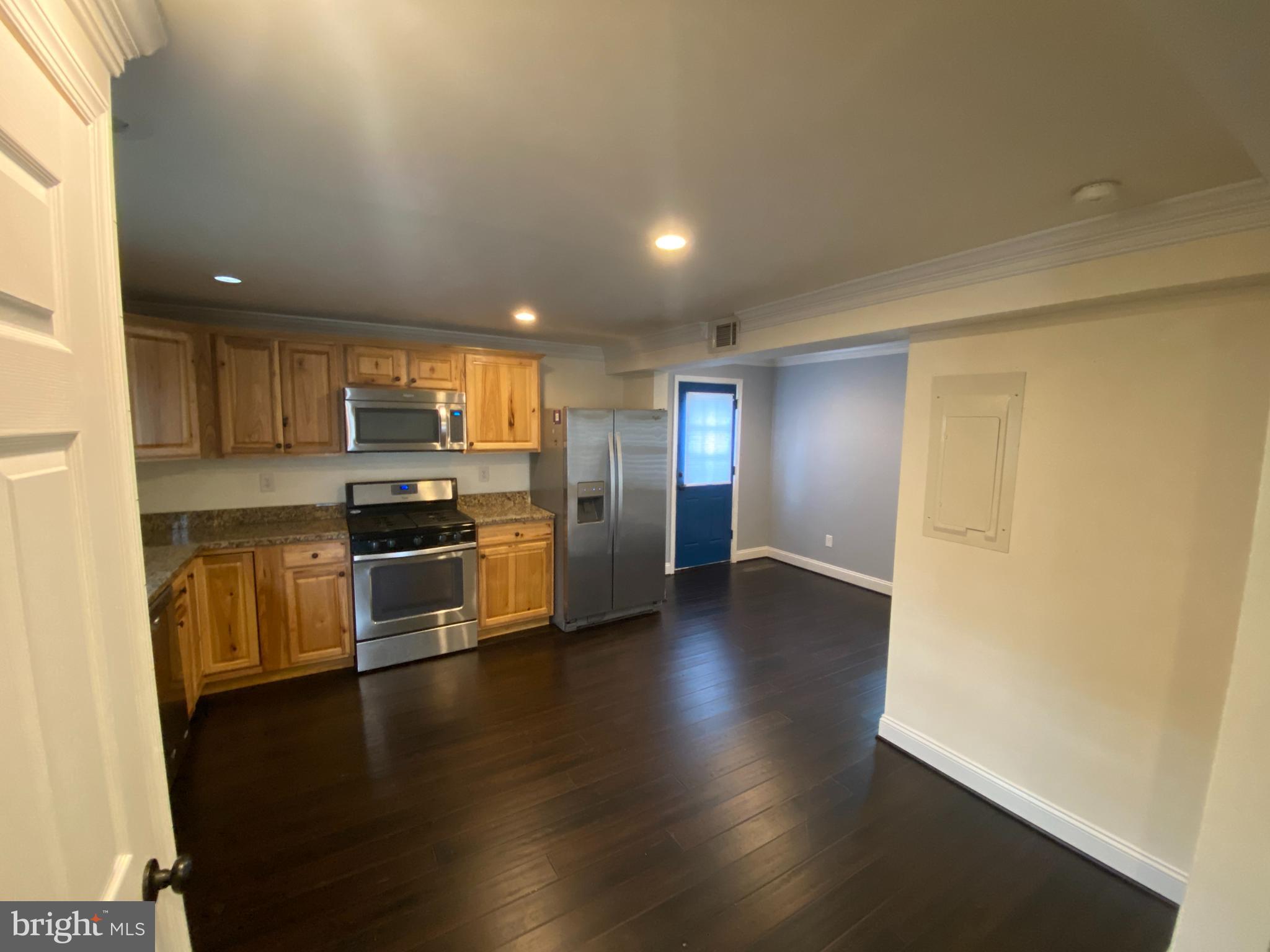 DOWNTOWN FREDERICKSBURG - Residential Lease