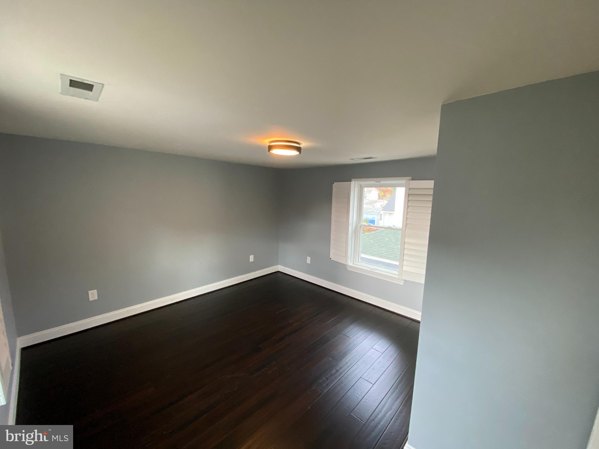 DOWNTOWN FREDERICKSBURG - Residential Lease