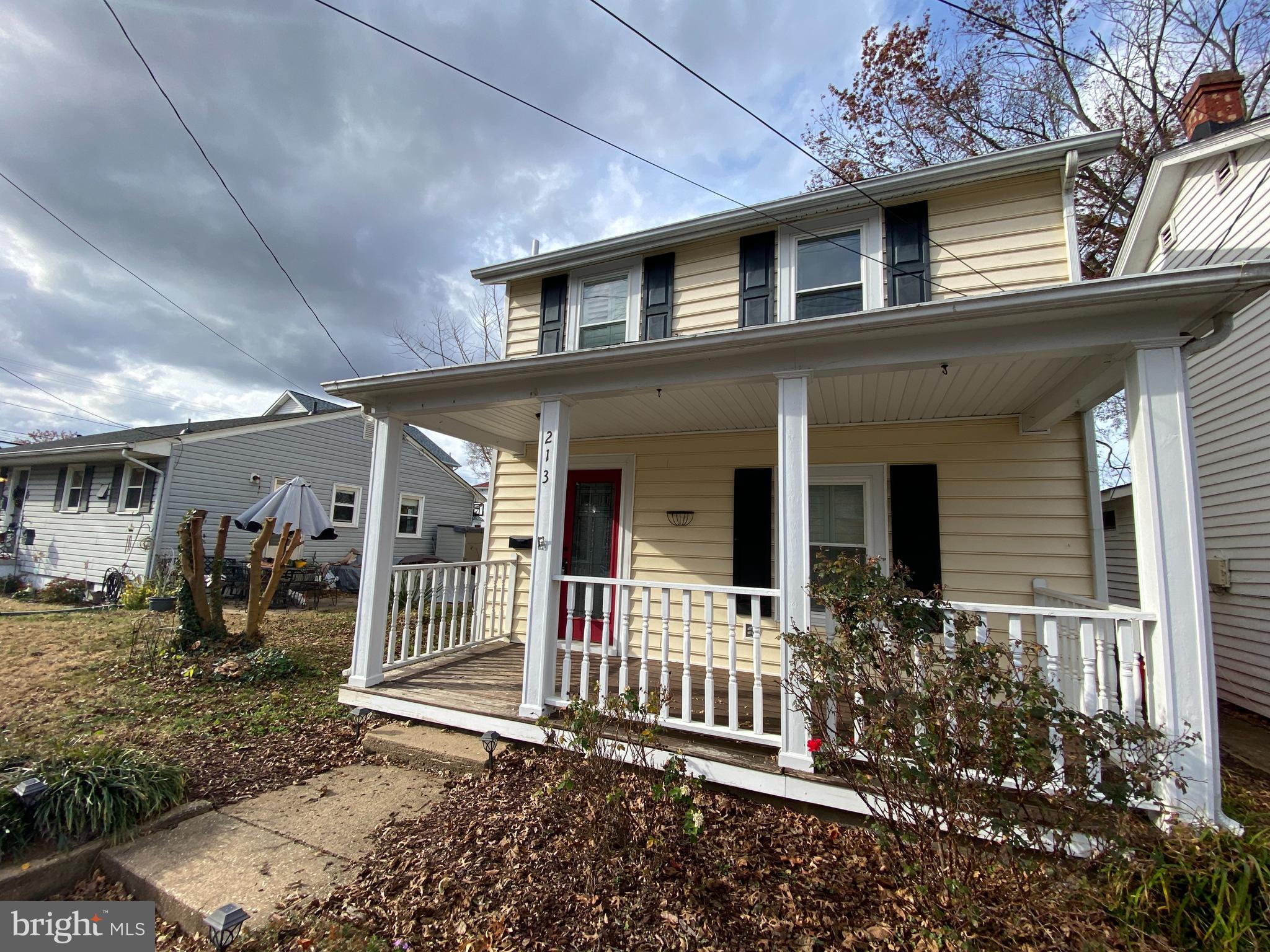 DOWNTOWN FREDERICKSBURG - Residential Lease