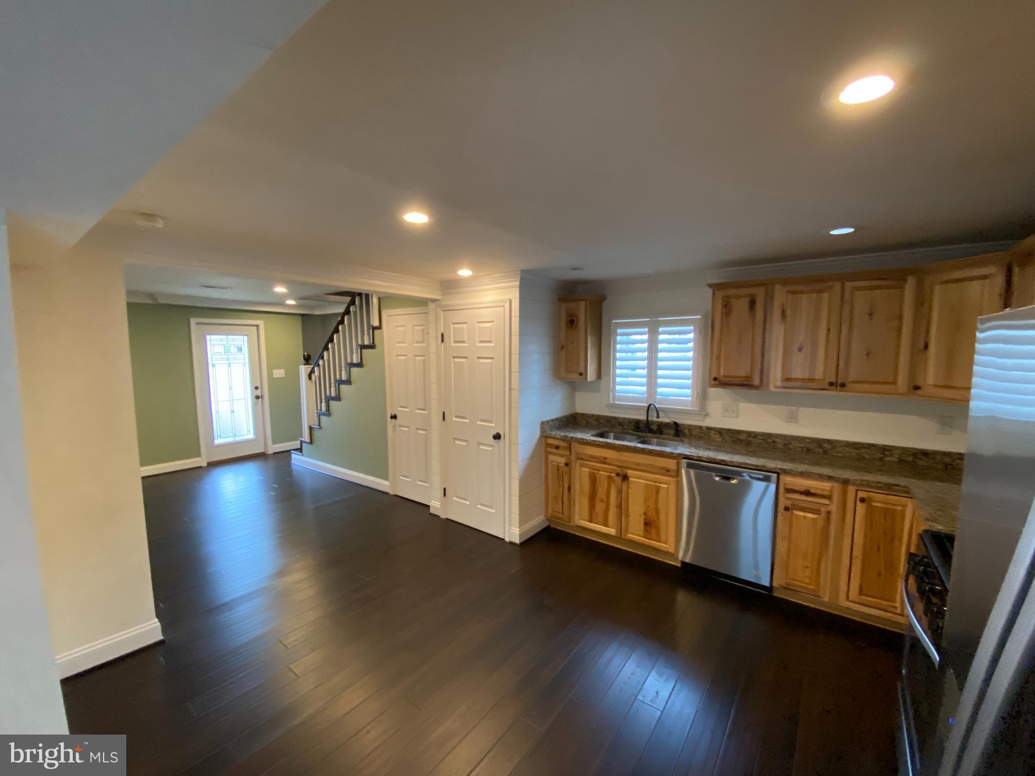 DOWNTOWN FREDERICKSBURG - Residential Lease