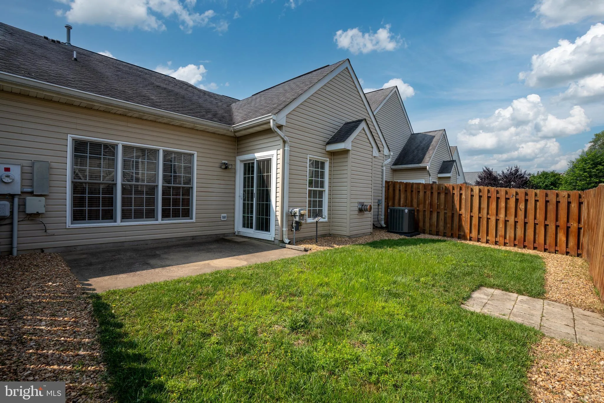 Fredericksburg, Virginia 22407, United States, 2 Bedrooms Bedrooms, ,2 BathroomsBathrooms,Residential,Active,151003