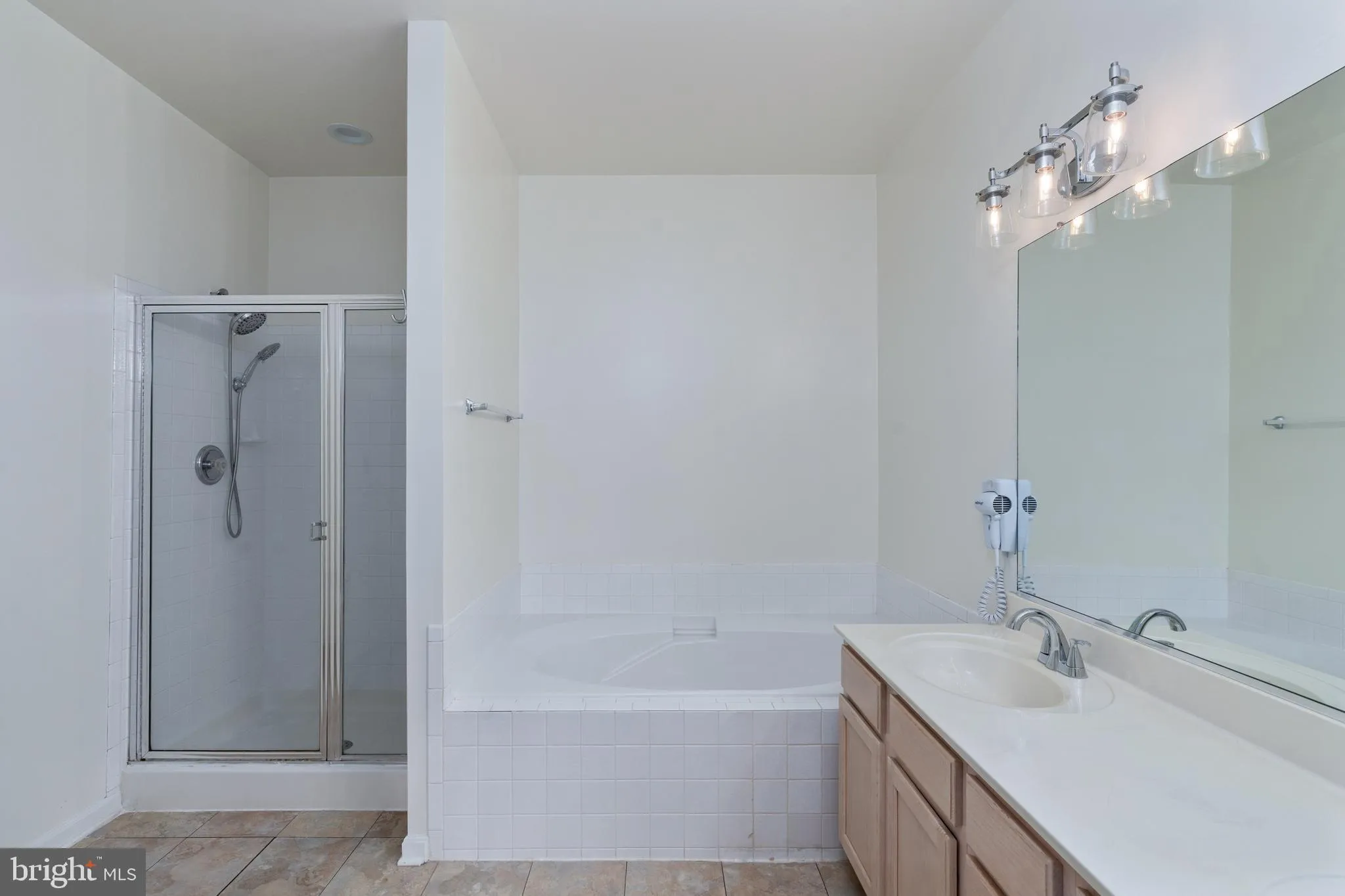 Fredericksburg, Virginia 22407, United States, 2 Bedrooms Bedrooms, ,2 BathroomsBathrooms,Residential,Active,151003