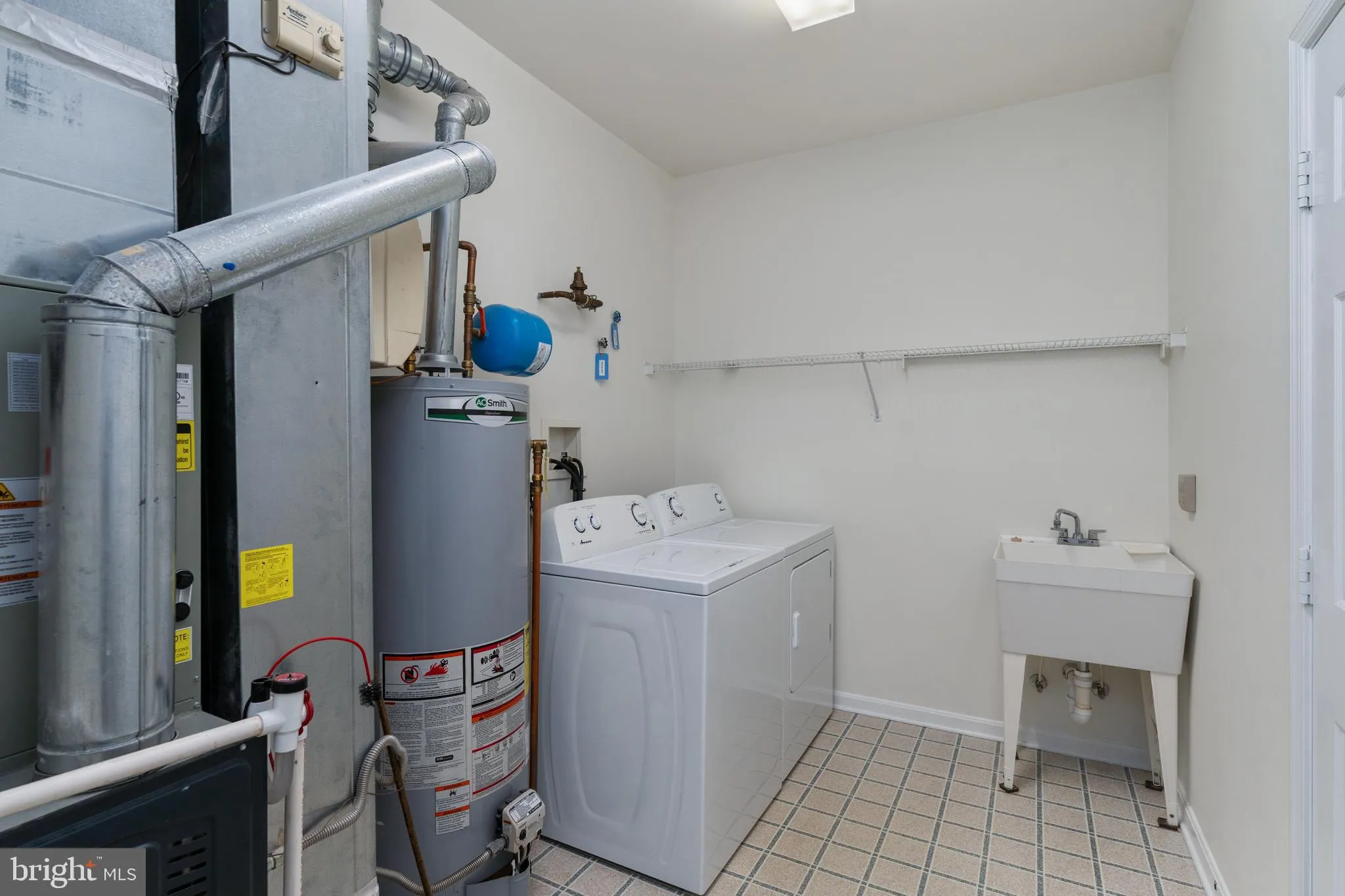 Fredericksburg, Virginia 22407, United States, 2 Bedrooms Bedrooms, ,2 BathroomsBathrooms,Residential,Active,151003