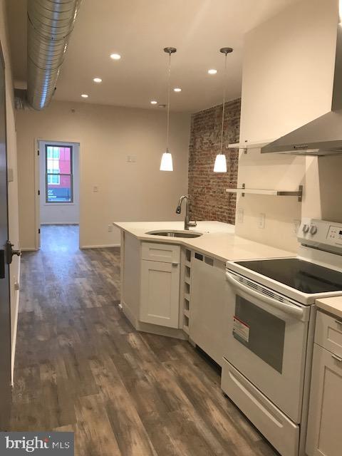 FISHTOWN - Residential Lease