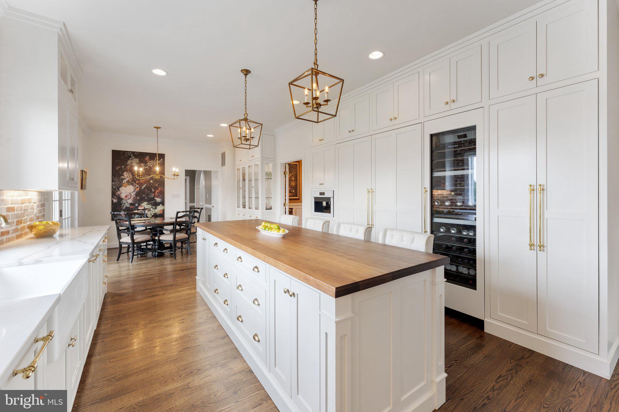 SADDLE RIDGE FARMS - Residential