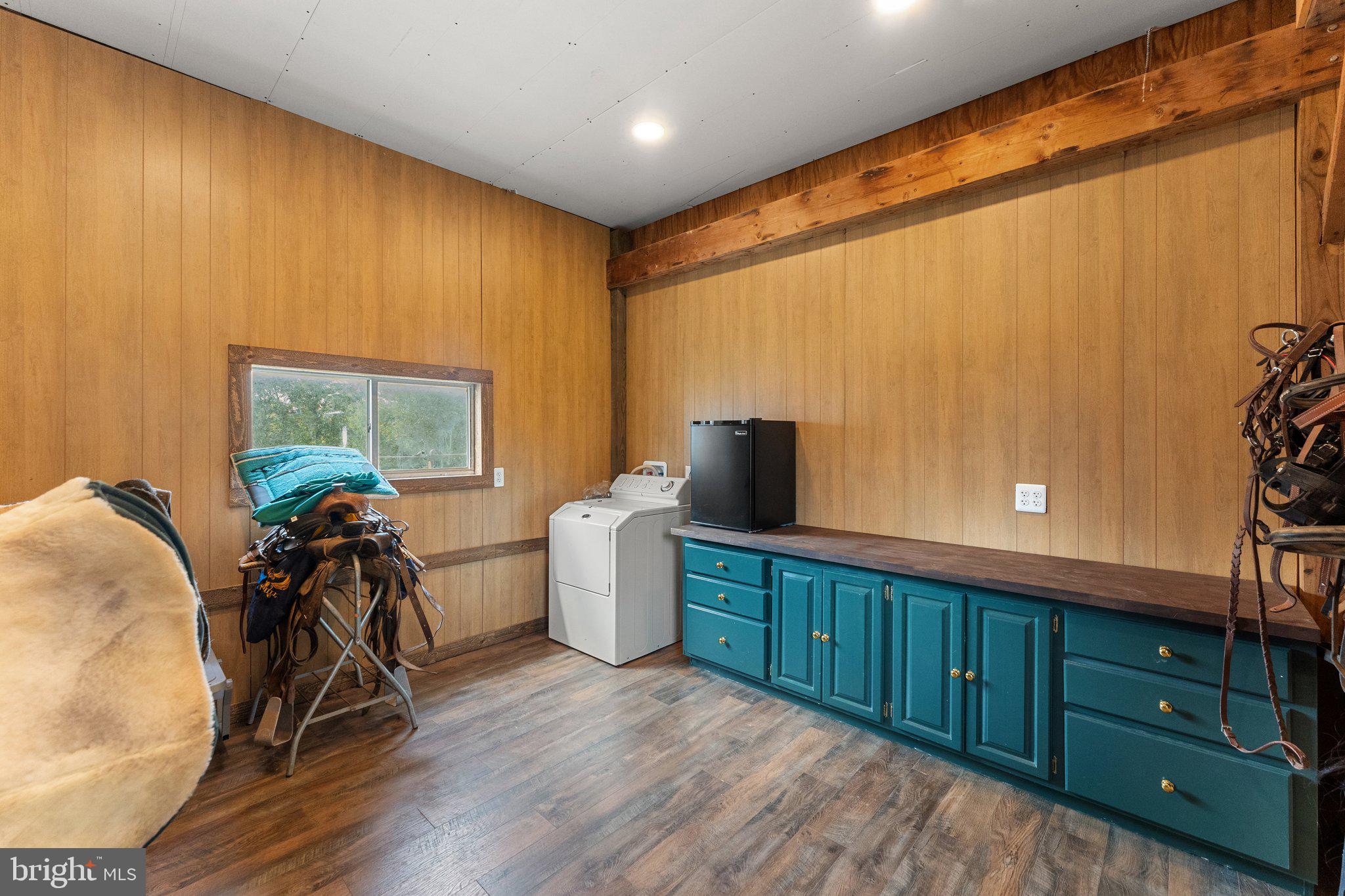 SADDLE RIDGE FARMS - Residential