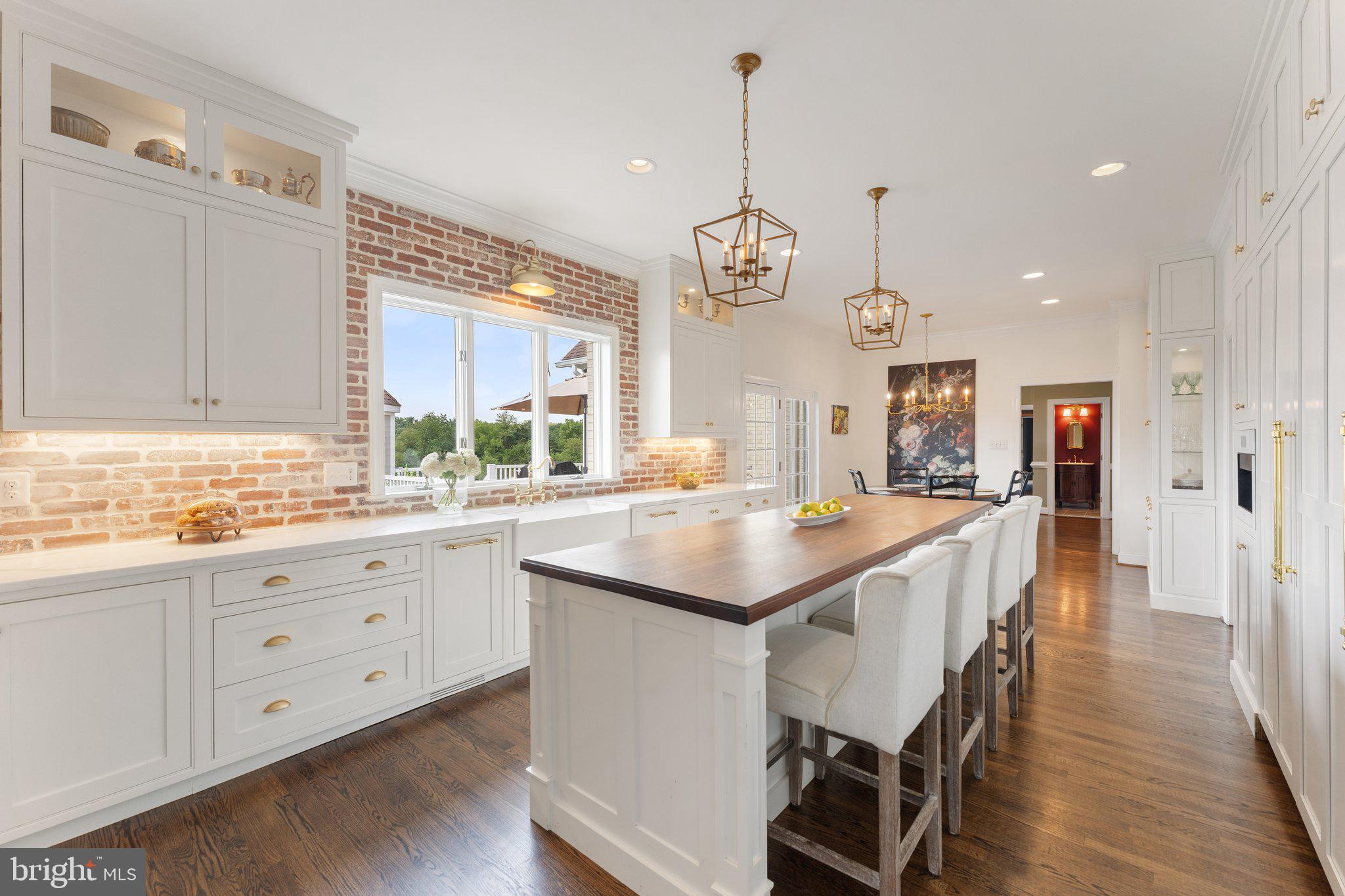 SADDLE RIDGE FARMS - Residential