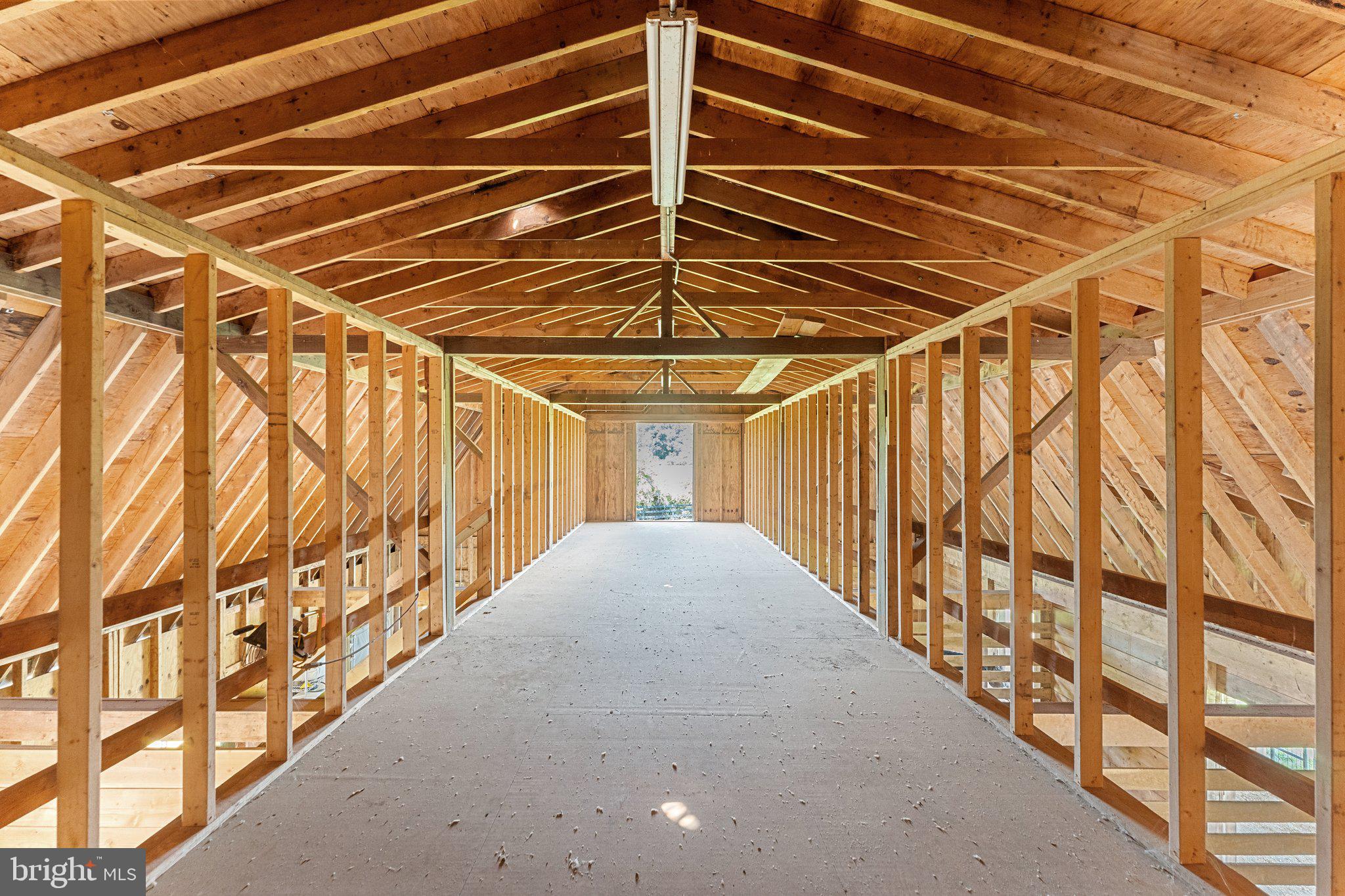 SADDLE RIDGE FARMS - Residential