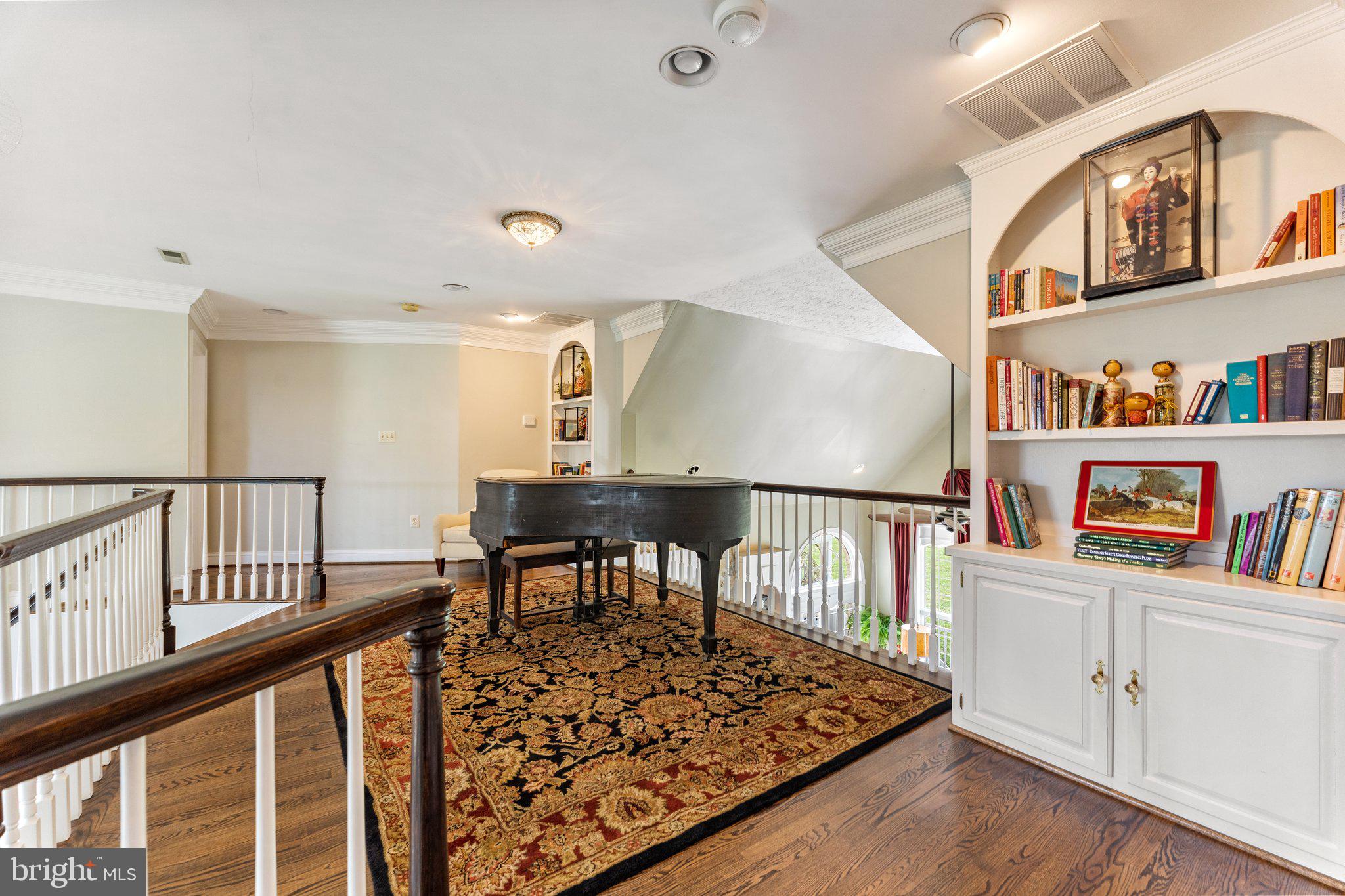 SADDLE RIDGE FARMS - Residential