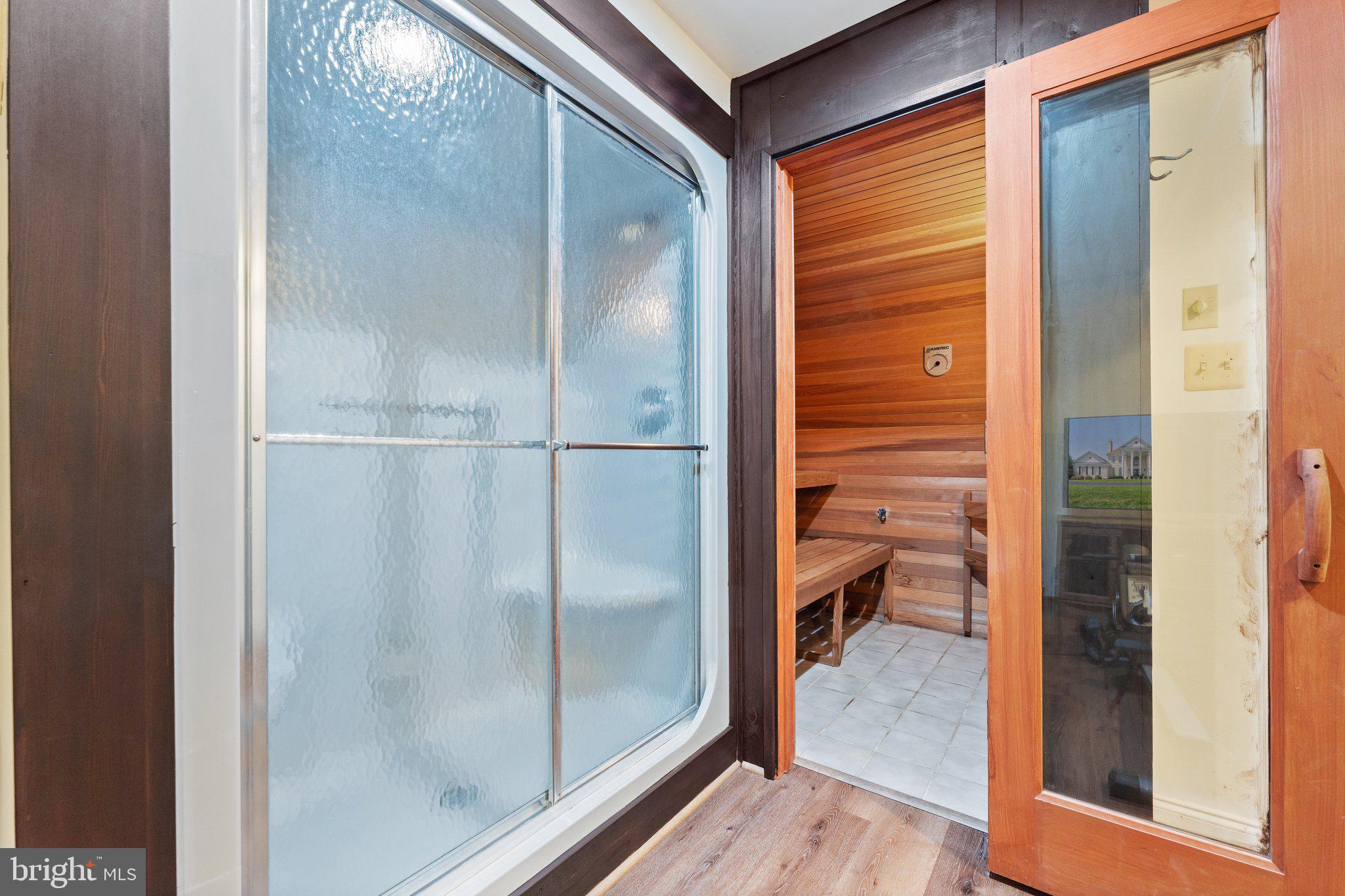 SADDLE RIDGE FARMS - Residential