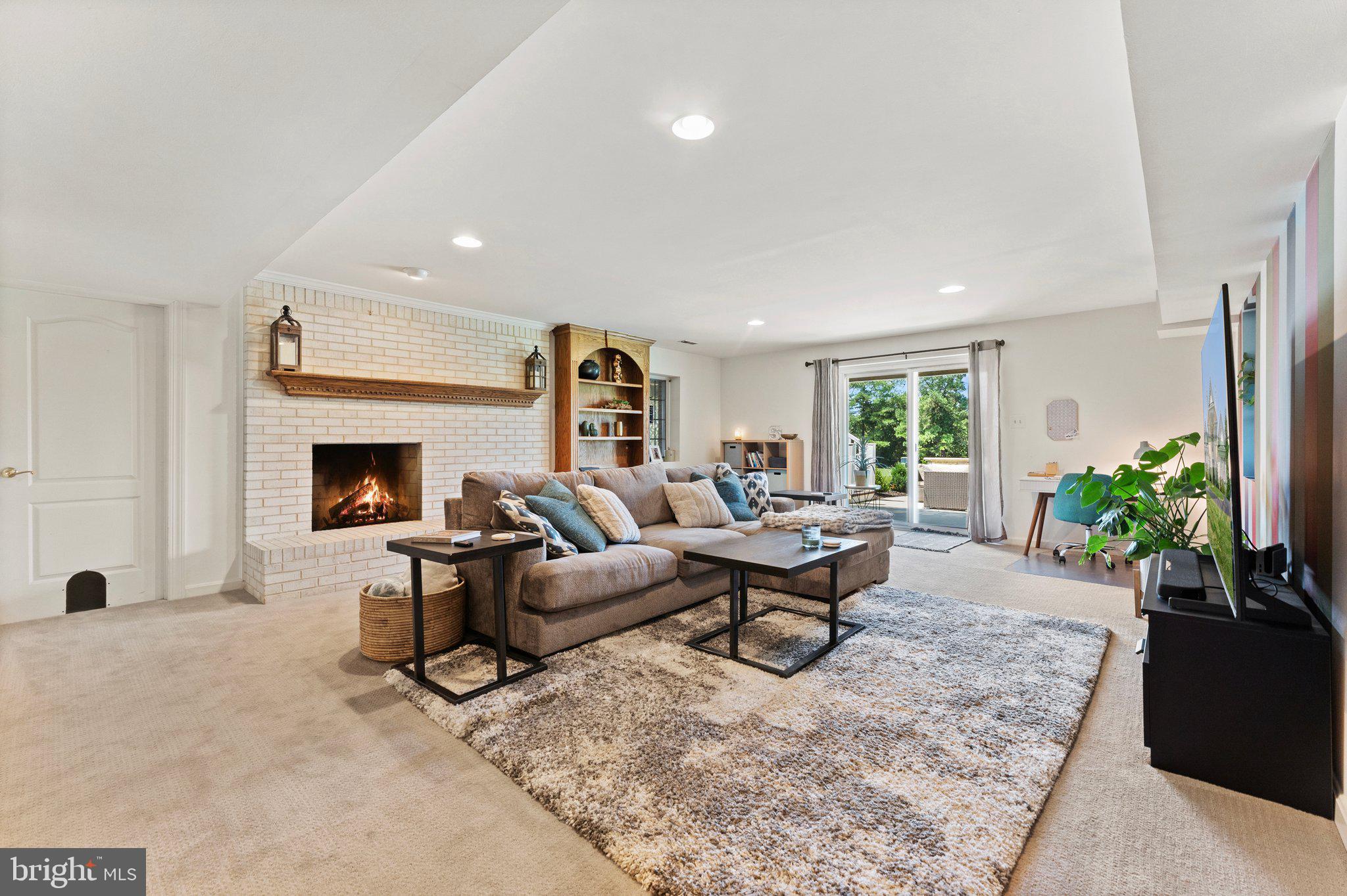 SADDLE RIDGE FARMS - Residential